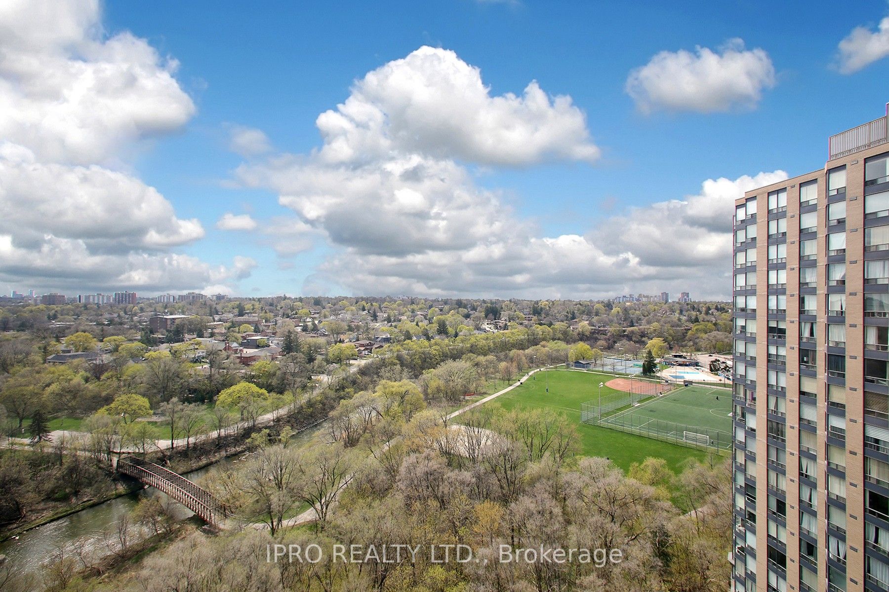 1 Hickory Tree Rd, #1607