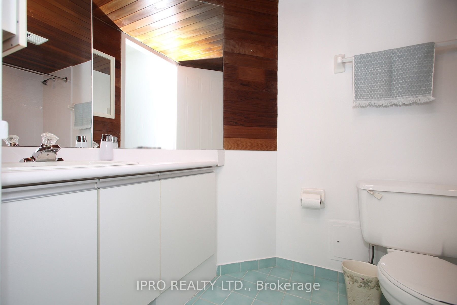 1 Hickory Tree Rd, #1607
