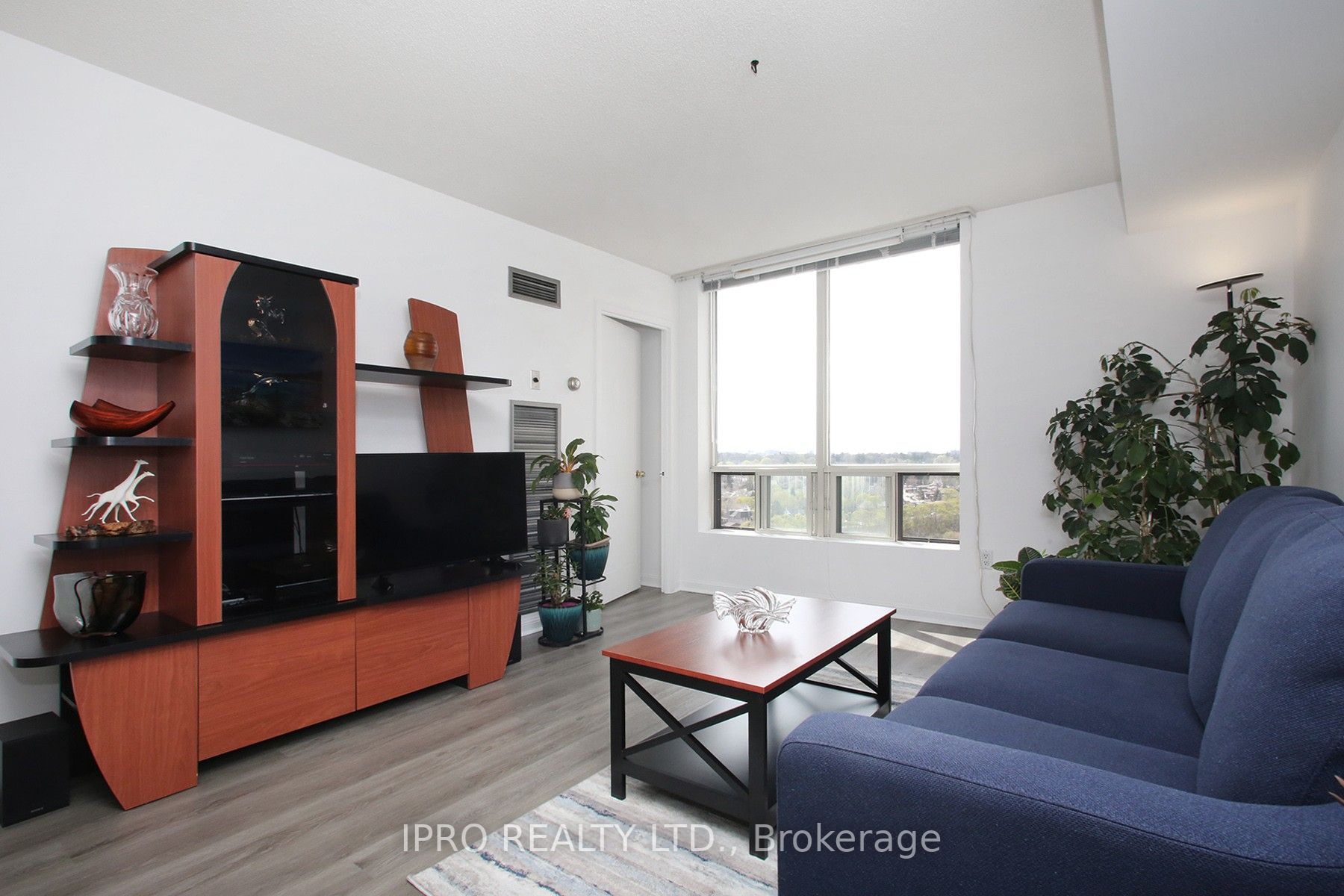 1 Hickory Tree Rd, #1607