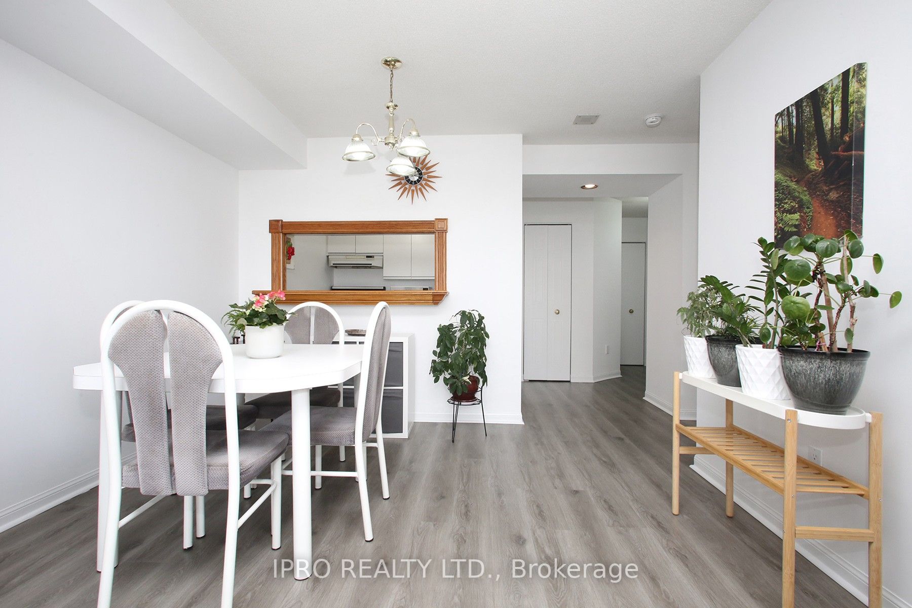 1 Hickory Tree Rd, #1607