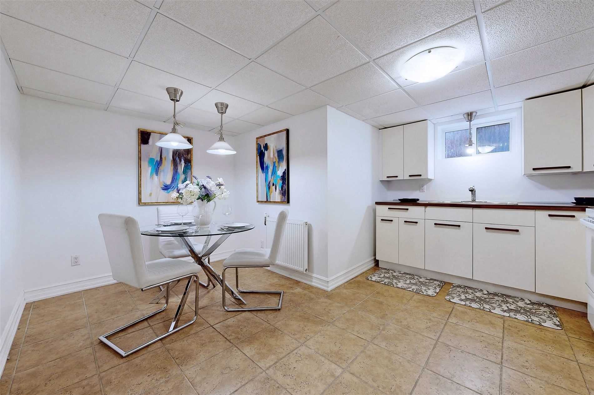9 Boreal Rd