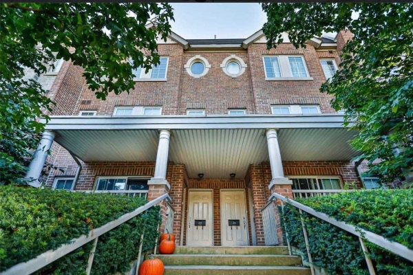 93 The Queensway, Toronto