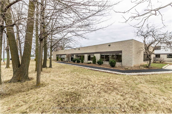 180 Market Dr, Milton