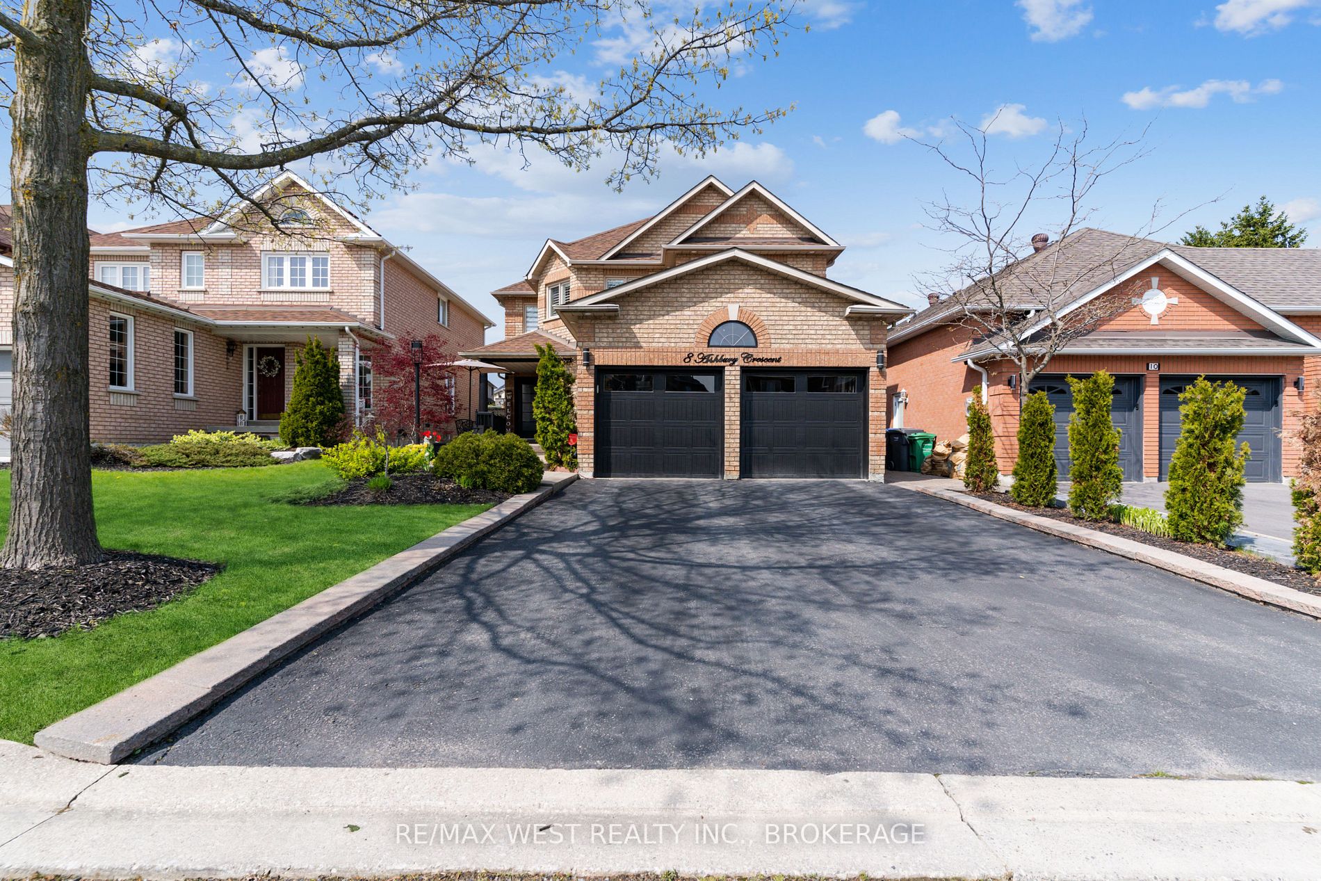 Listing W5915345 - Large Photo # 1