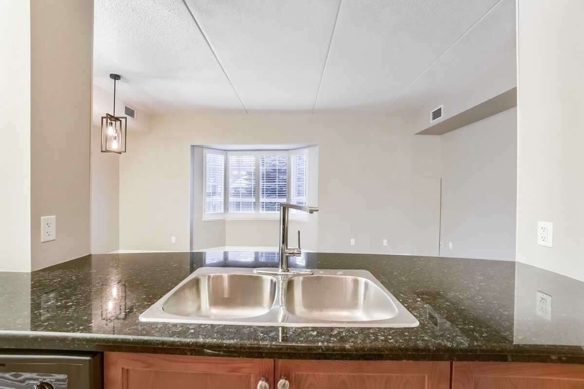 Listing W5915405 - Large Photo # 13