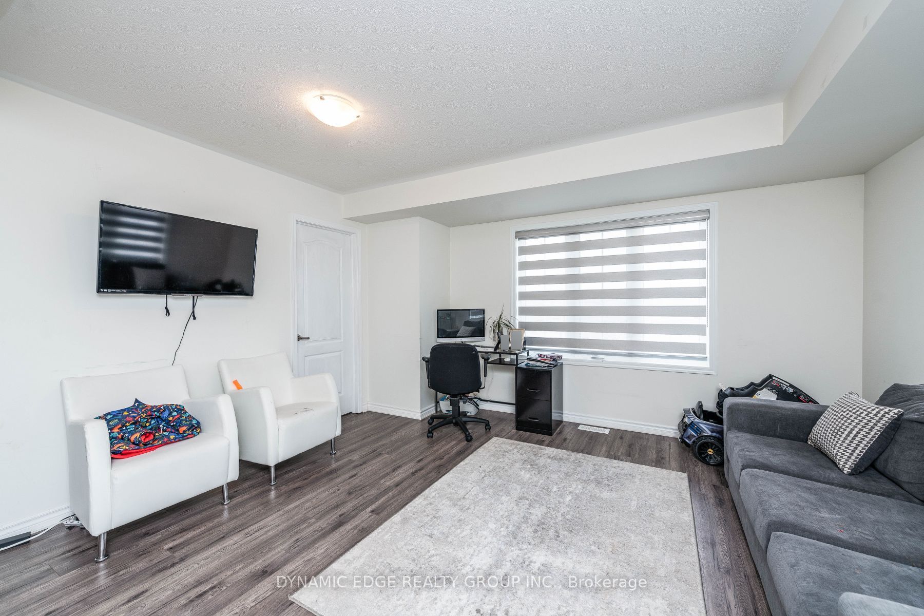Listing W5915412 - Large Photo # 4