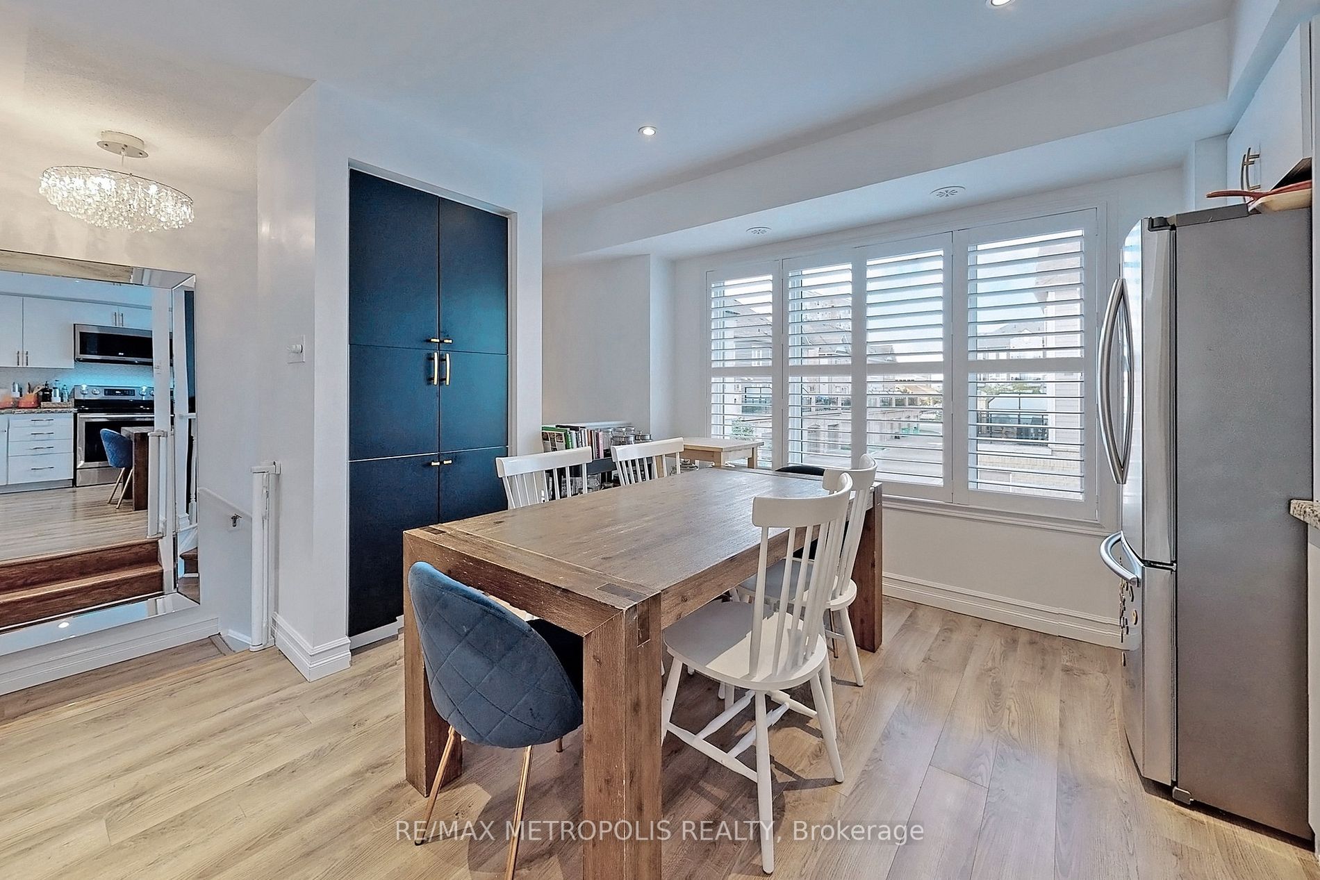 3050 Erin Centre Blvd, #29