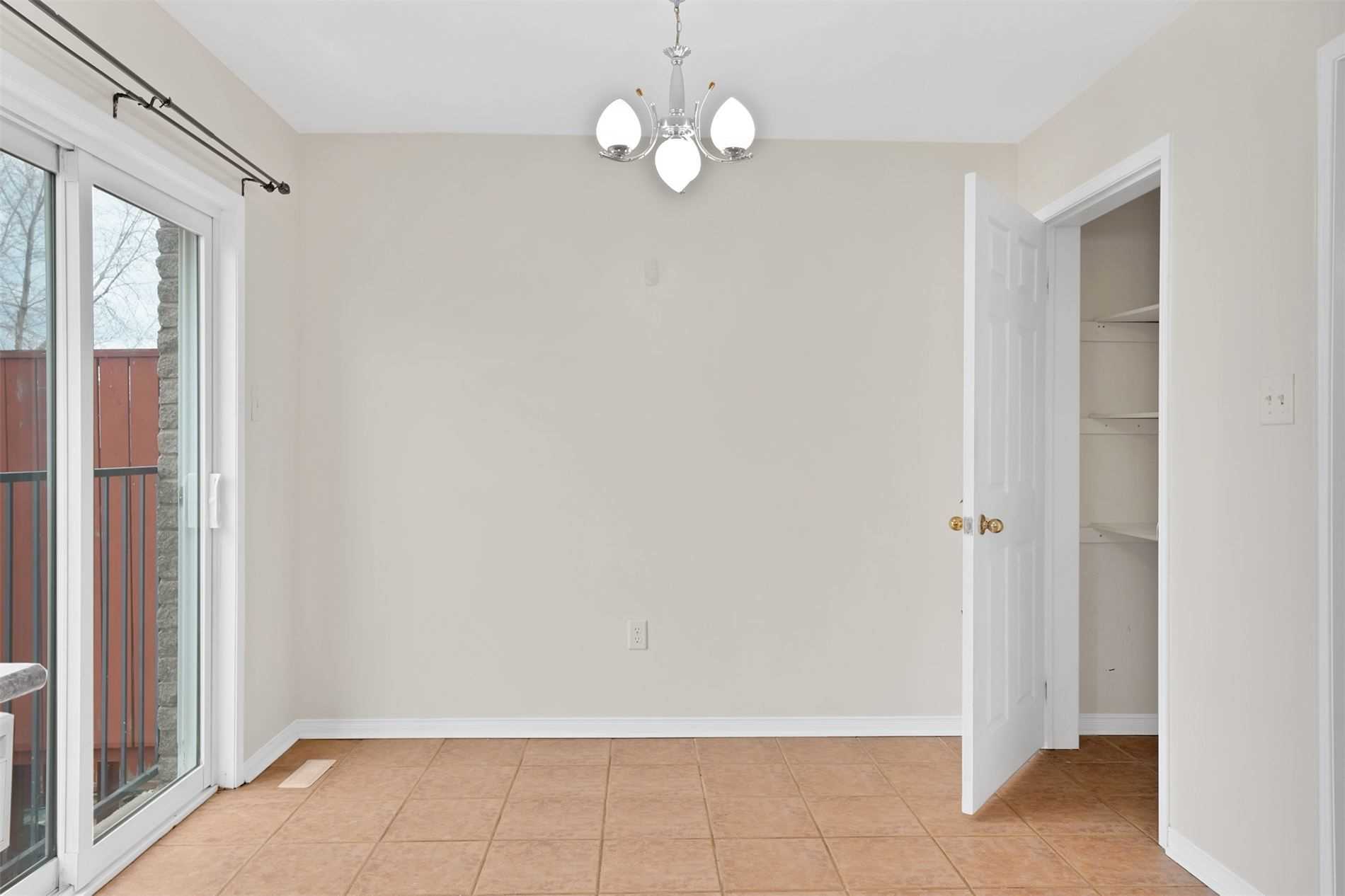 Listing W5915805 - Large Photo # 18