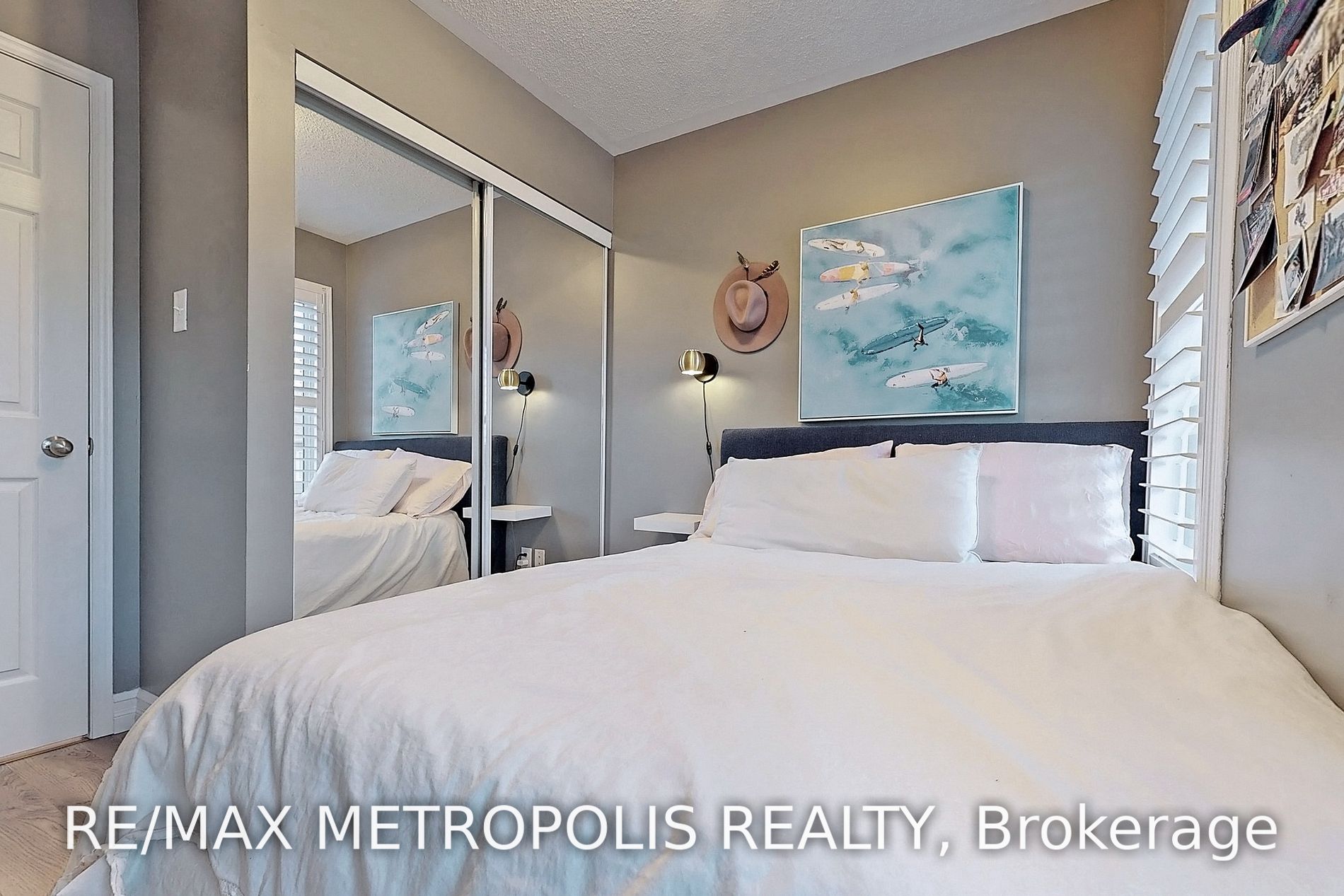 3050 Erin Centre Blvd, #29