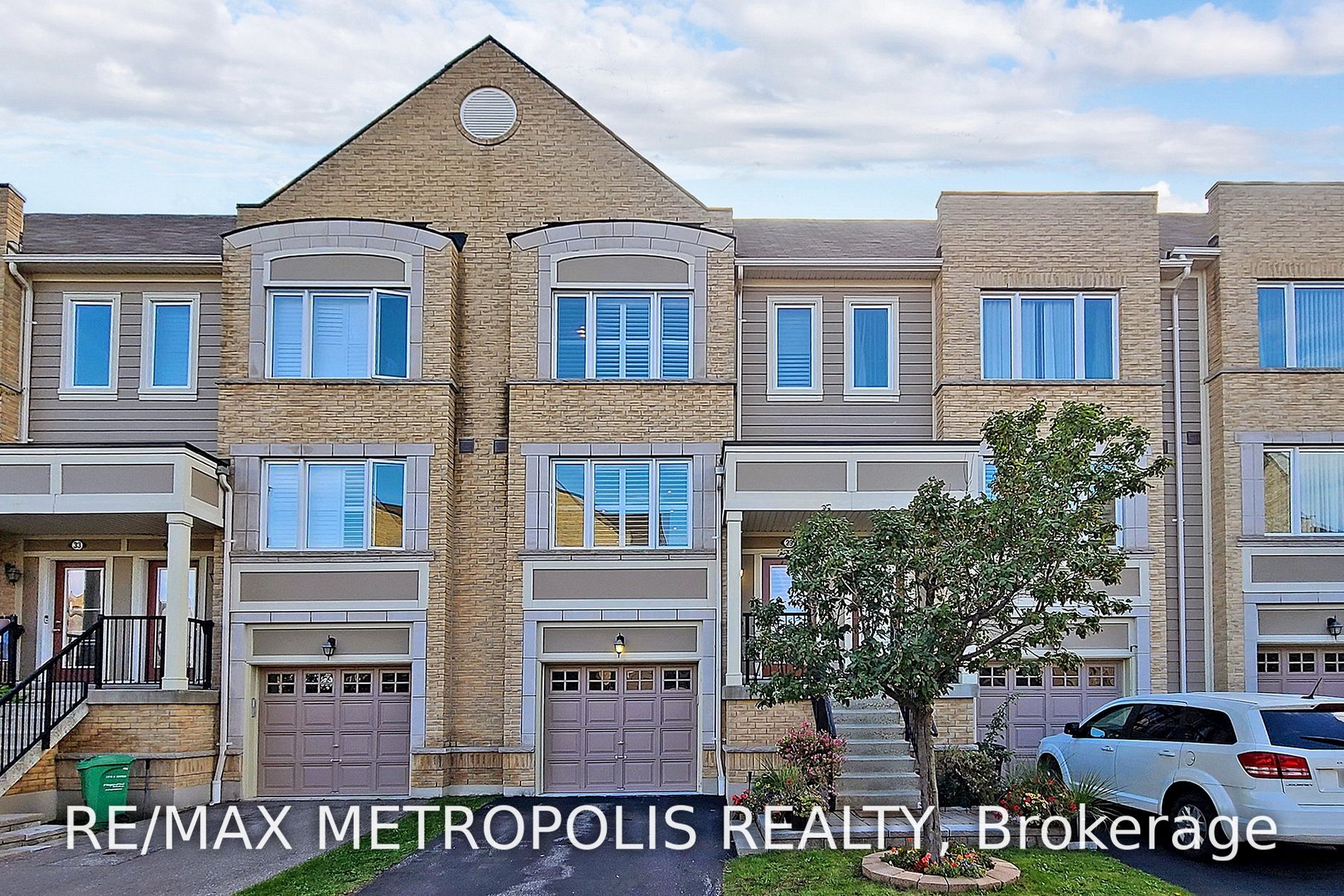 3050 Erin Centre Blvd, #29