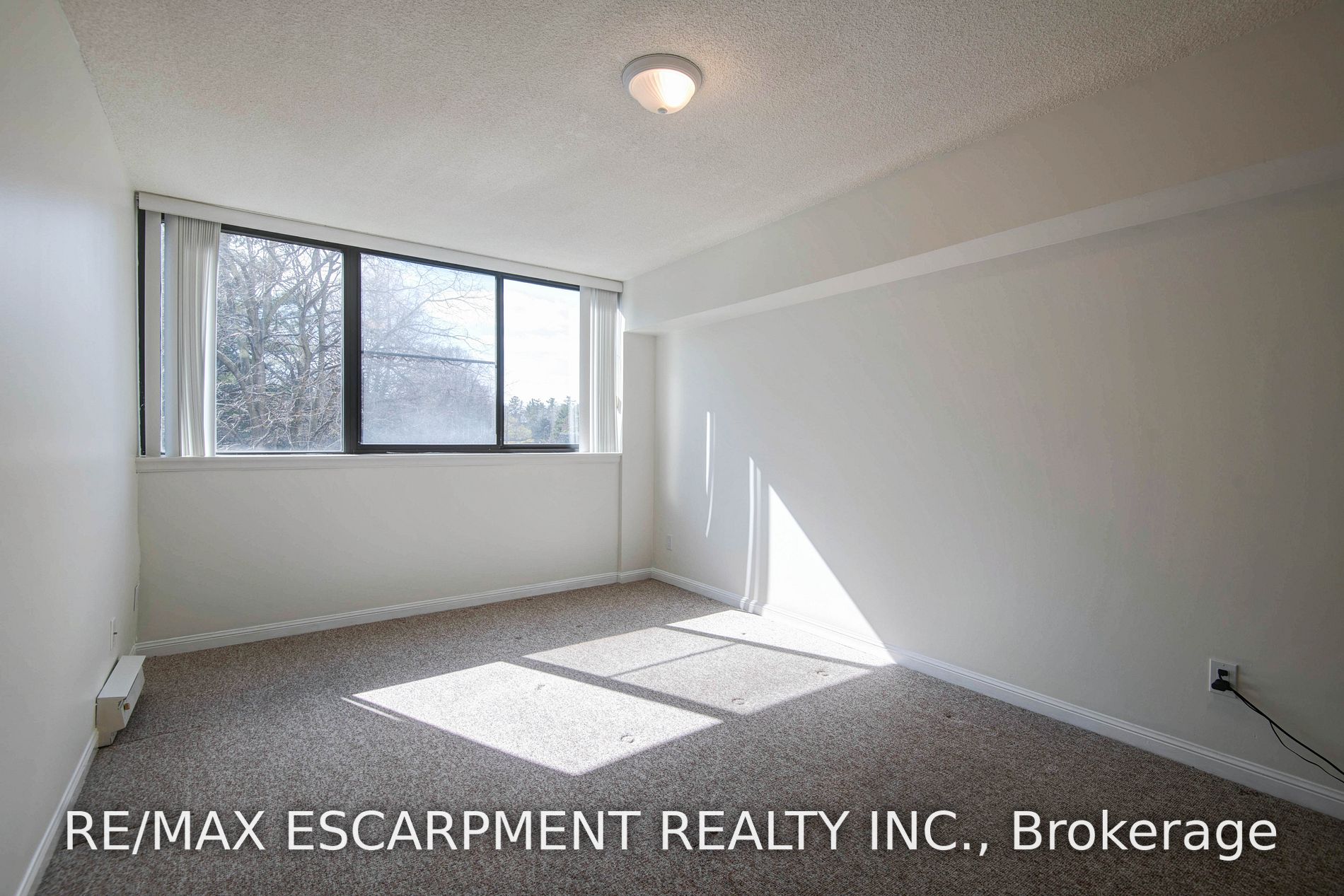 1230 Marlborough Court, #204