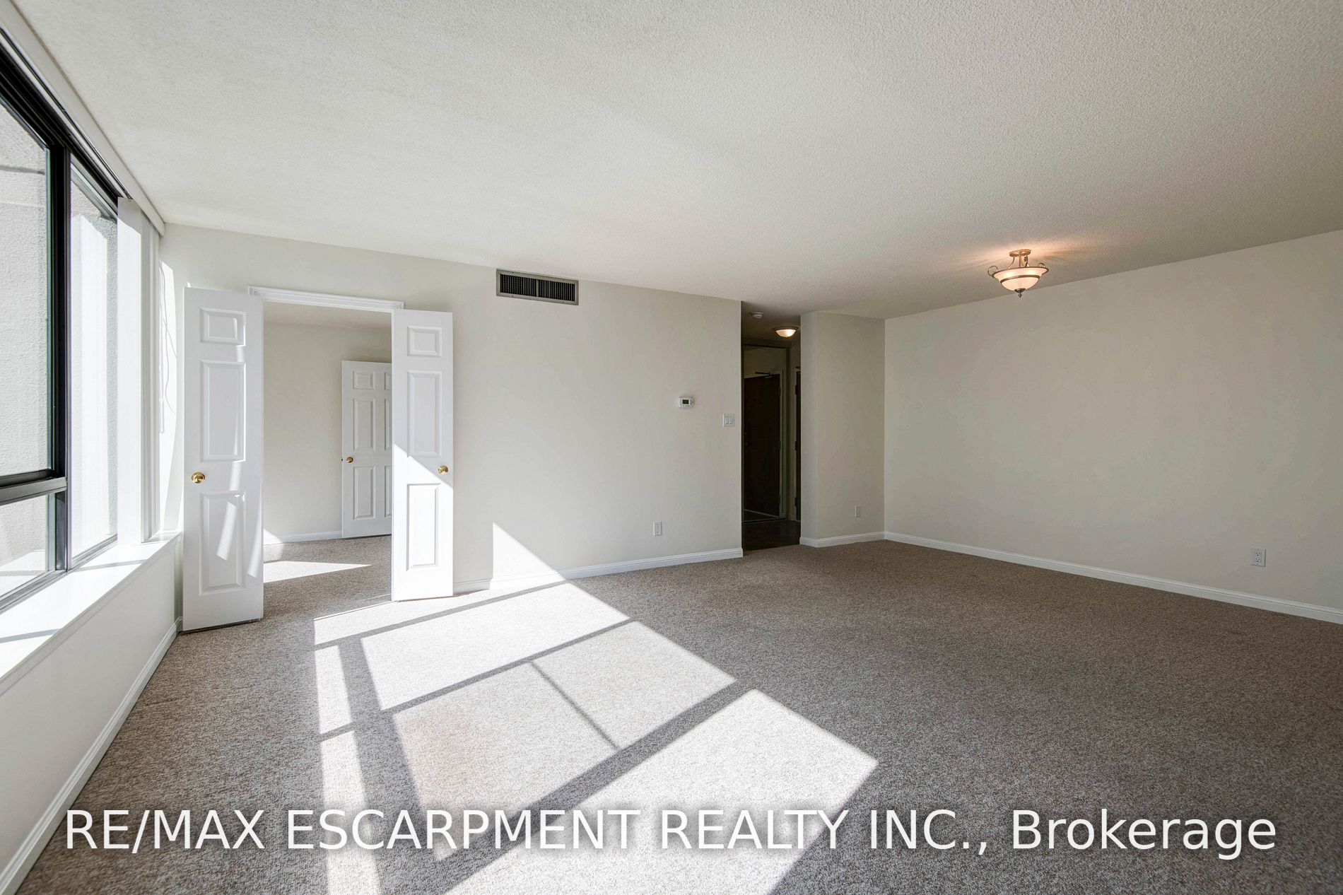 1230 Marlborough Court, #204