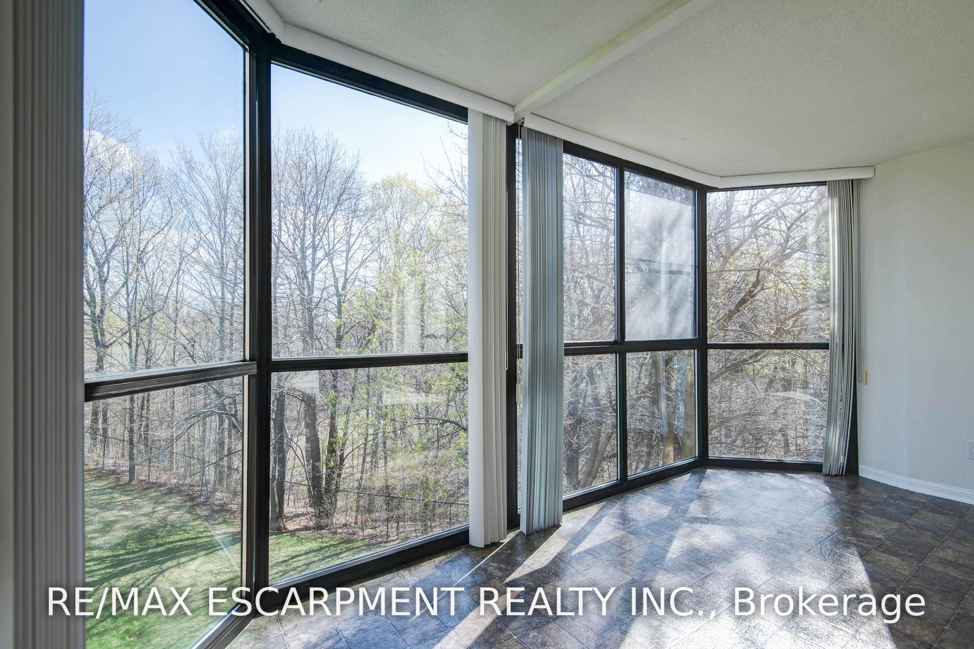 1230 Marlborough Court, #204