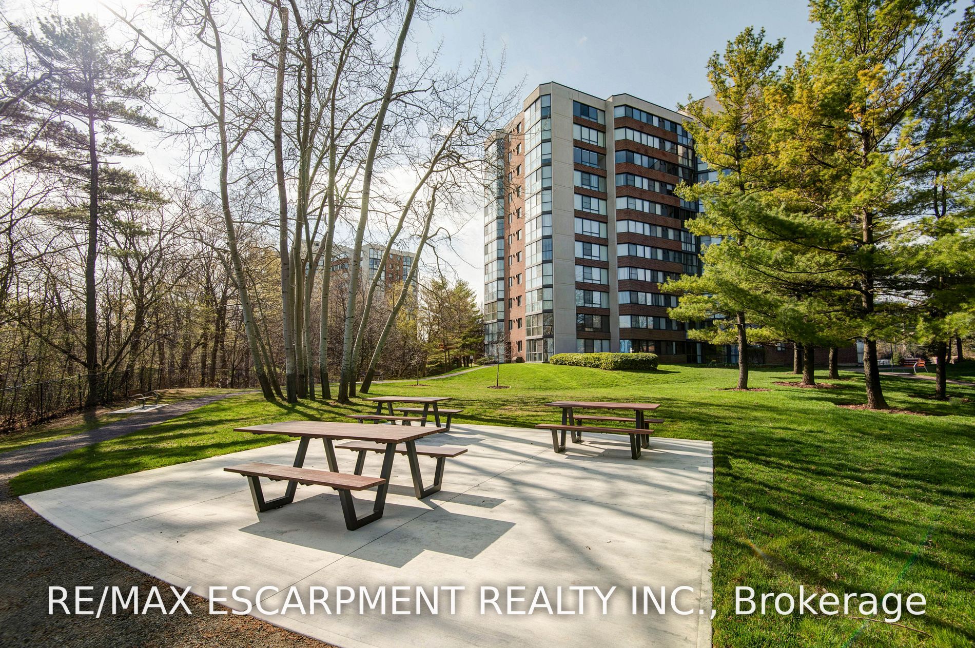 1230 Marlborough Court, #204