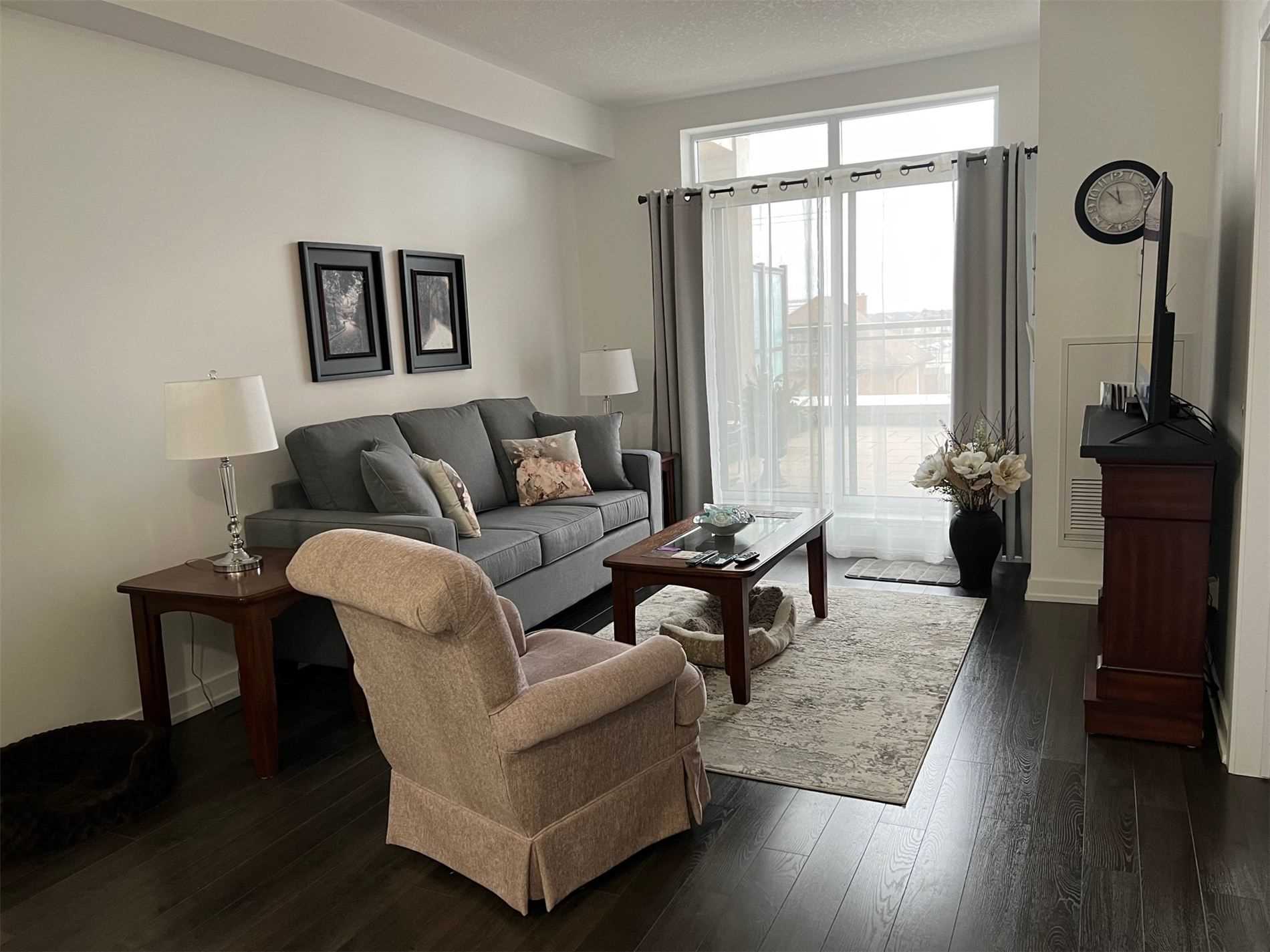 2486 Old Bronte Rd, #318