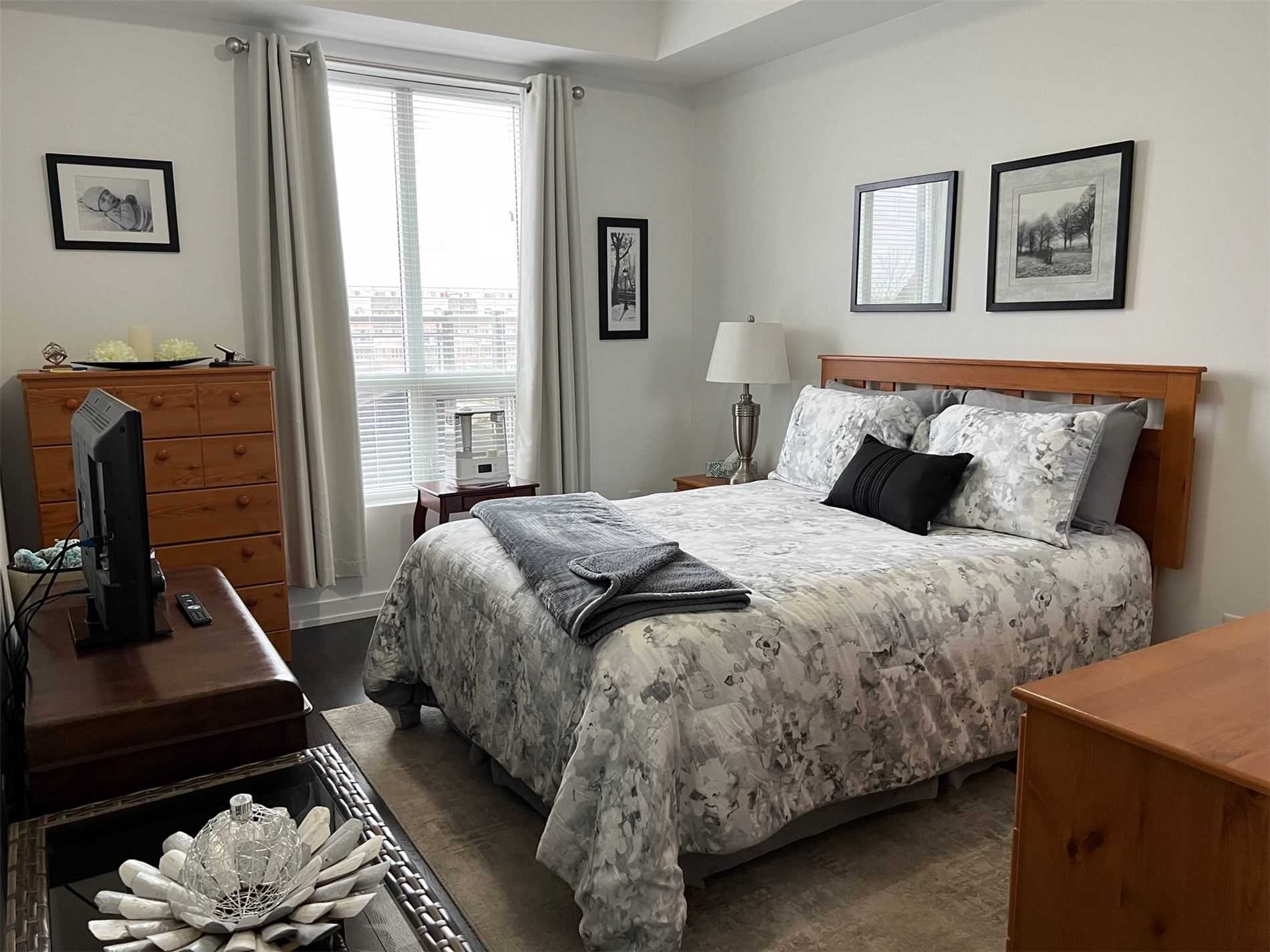 2486 Old Bronte Rd, #318