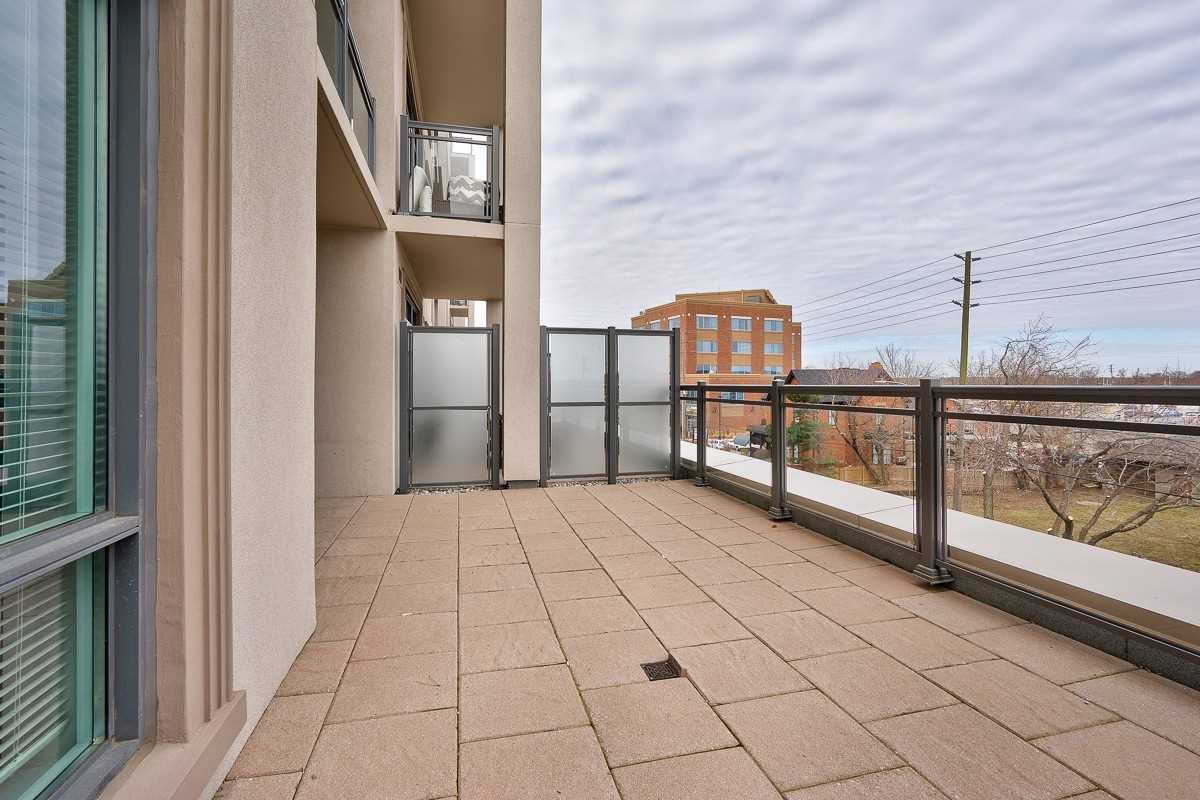 2486 Old Bronte Rd, #318