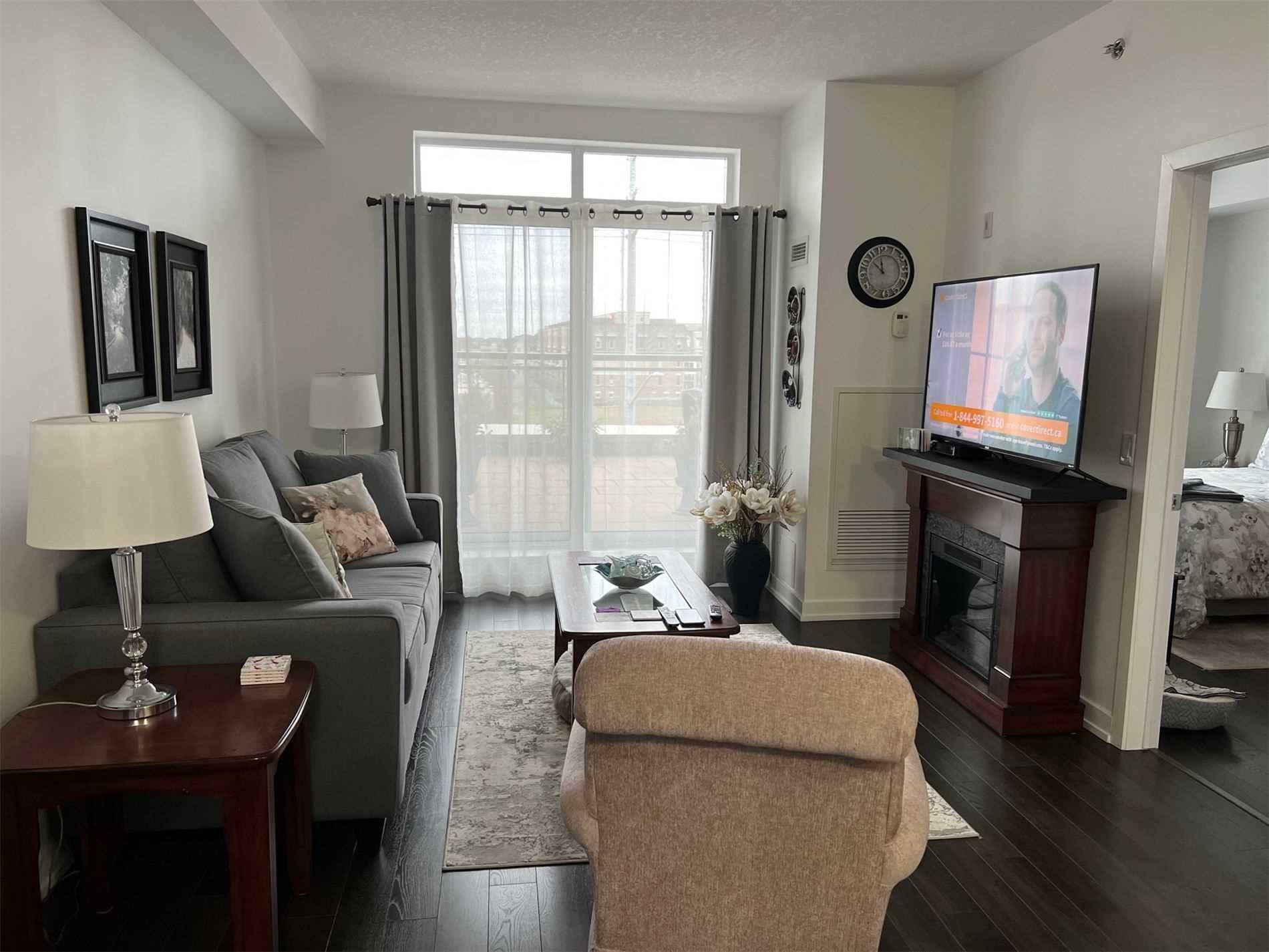 2486 Old Bronte Rd, #318
