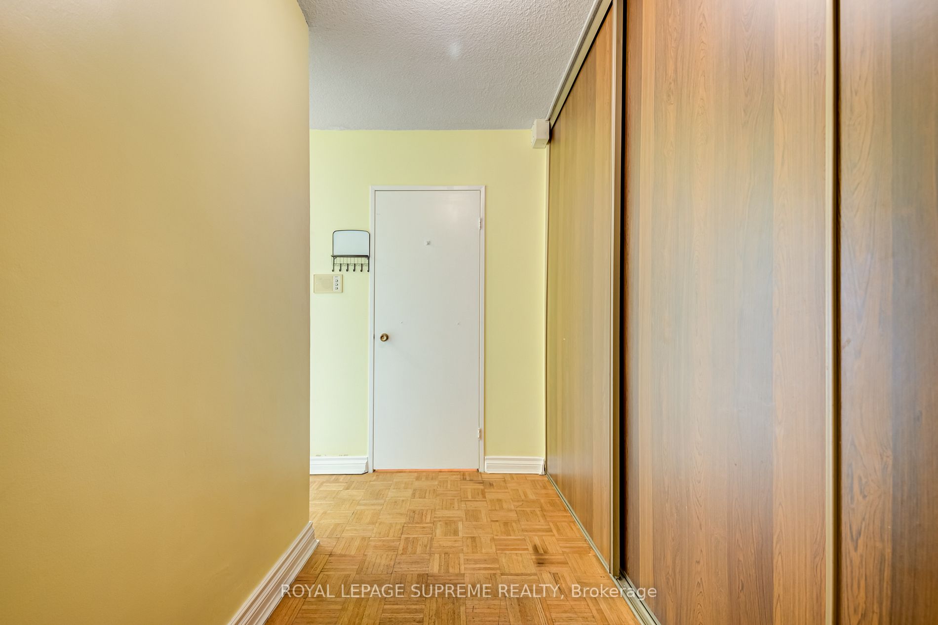 Listing W5916044 - Large Photo # 6