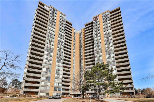 10 Martha Eaton Way, Toronto