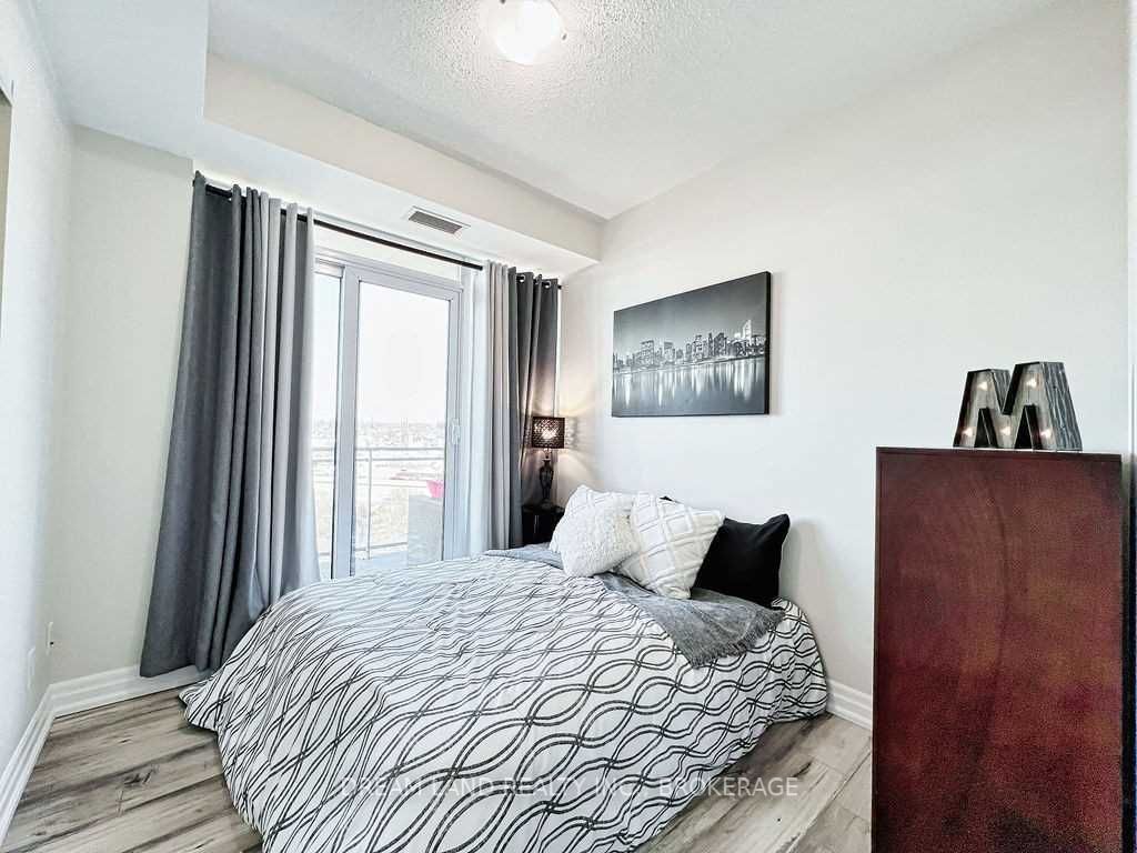 Listing W5916957 - Large Photo # 18