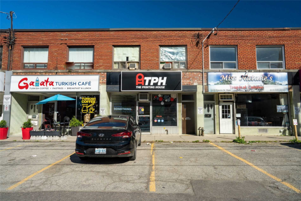 5120 Dundas St W, Toronto