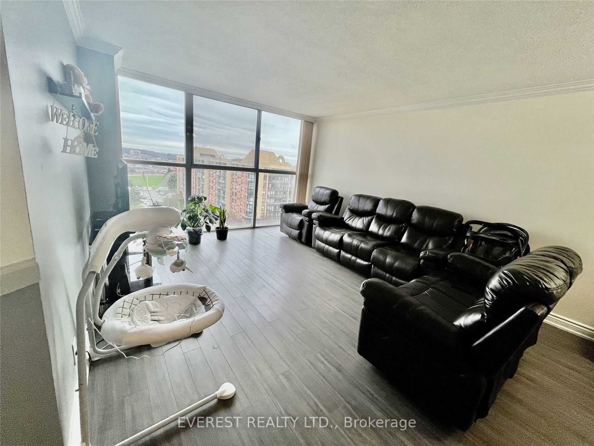 Listing W5917492 - Large Photo # 9