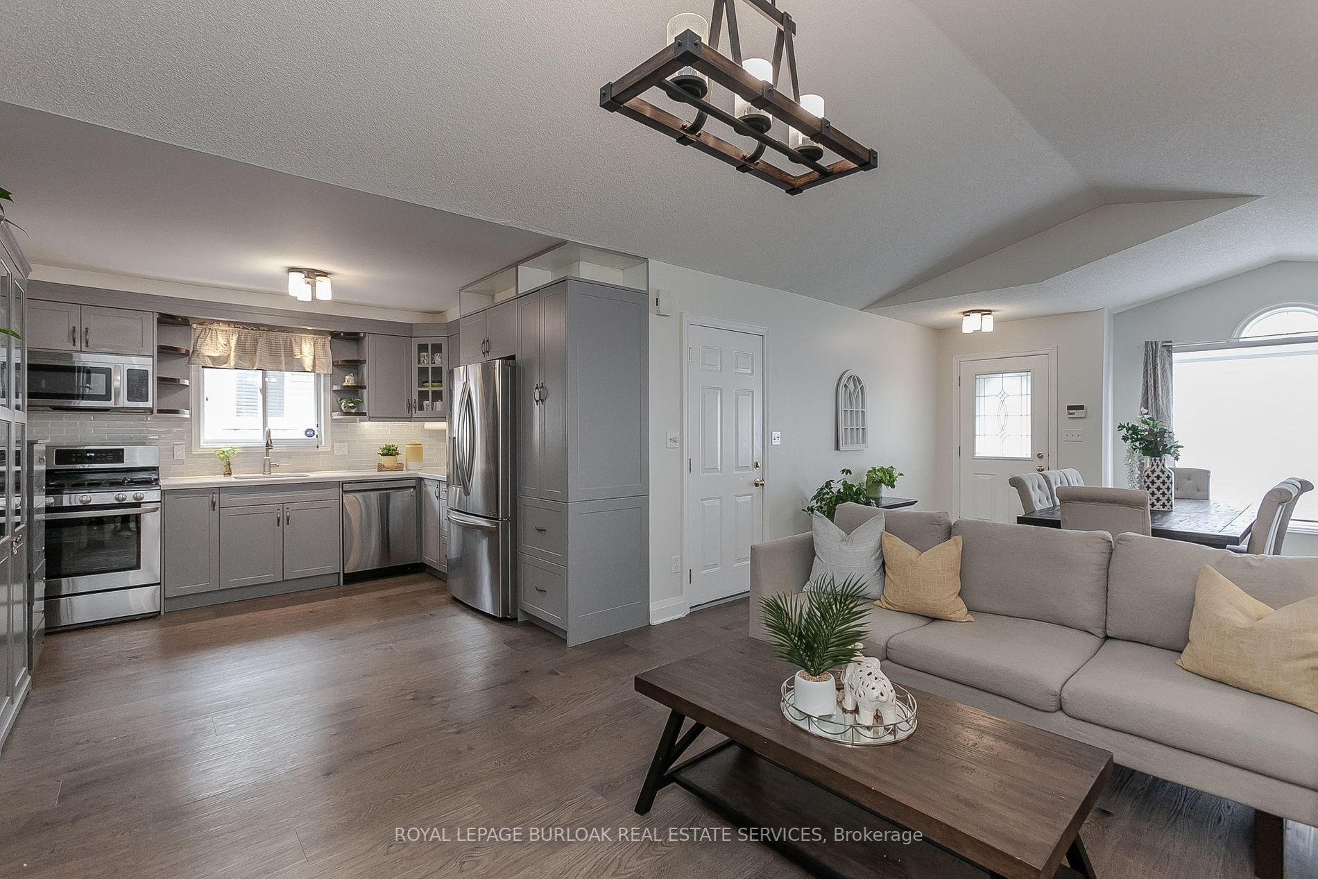 4109 Continental Dr