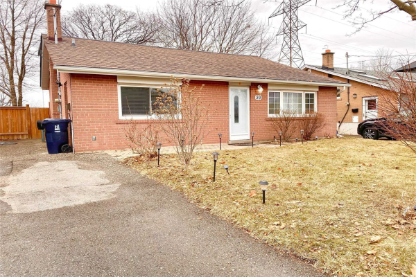 39 Hardwick Crt, Toronto