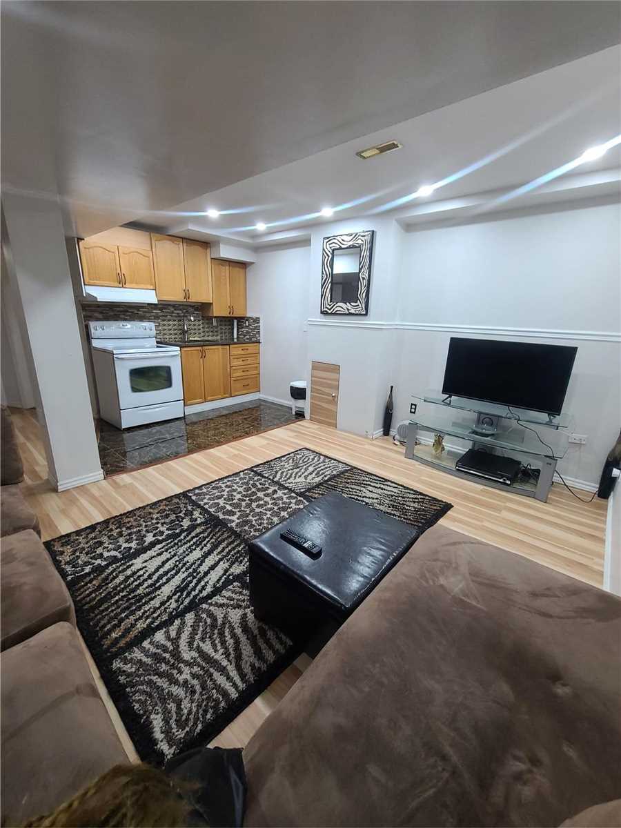 Listing W5918209 - Large Photo # 4