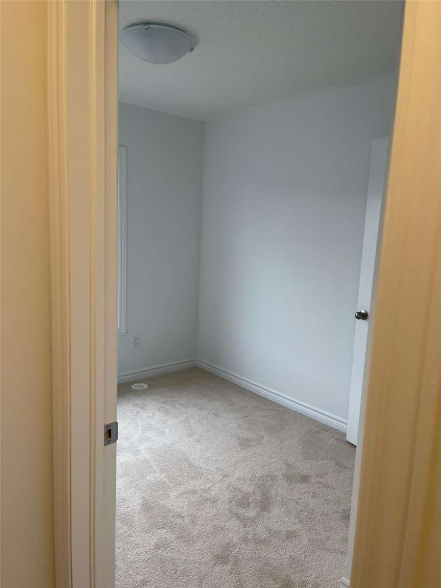 Listing W5918535 - Large Photo # 11