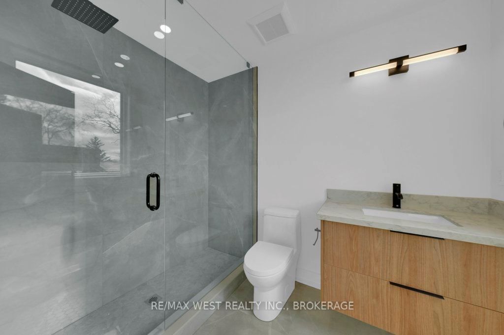 Listing W5918581 - Large Photo # 32