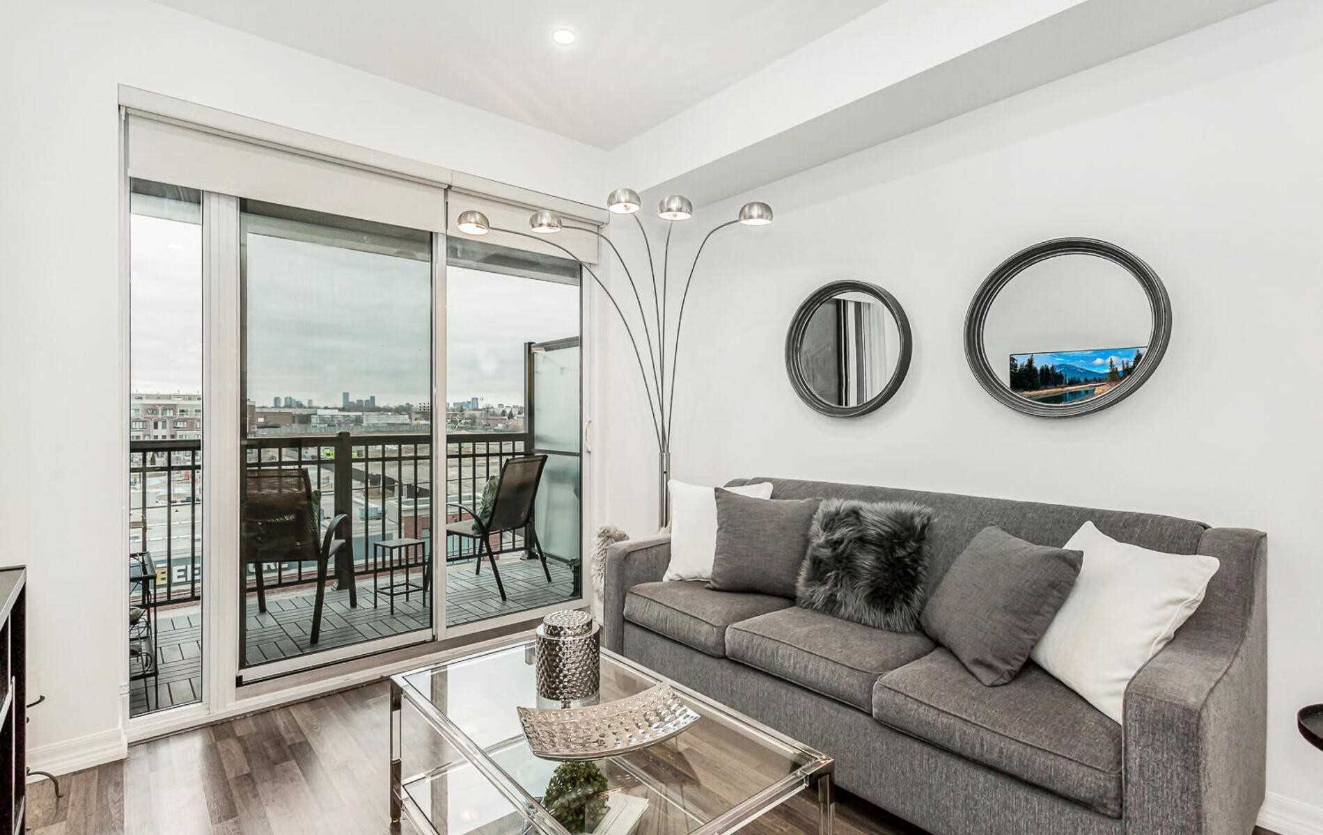 3563 Lake Shore Blvd W, #502