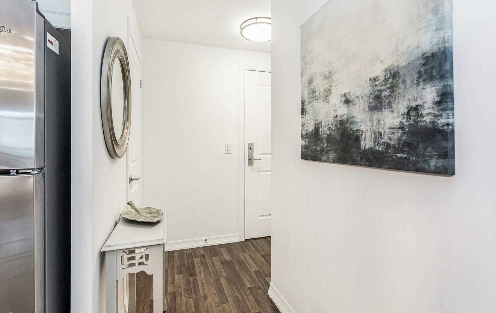 3563 Lake Shore Blvd W, #502