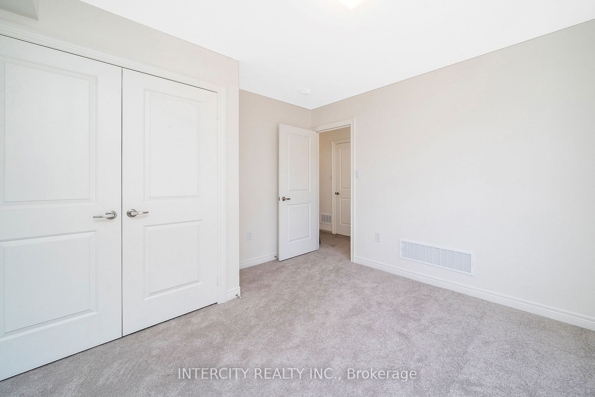 12 Queenpost Dr, #38