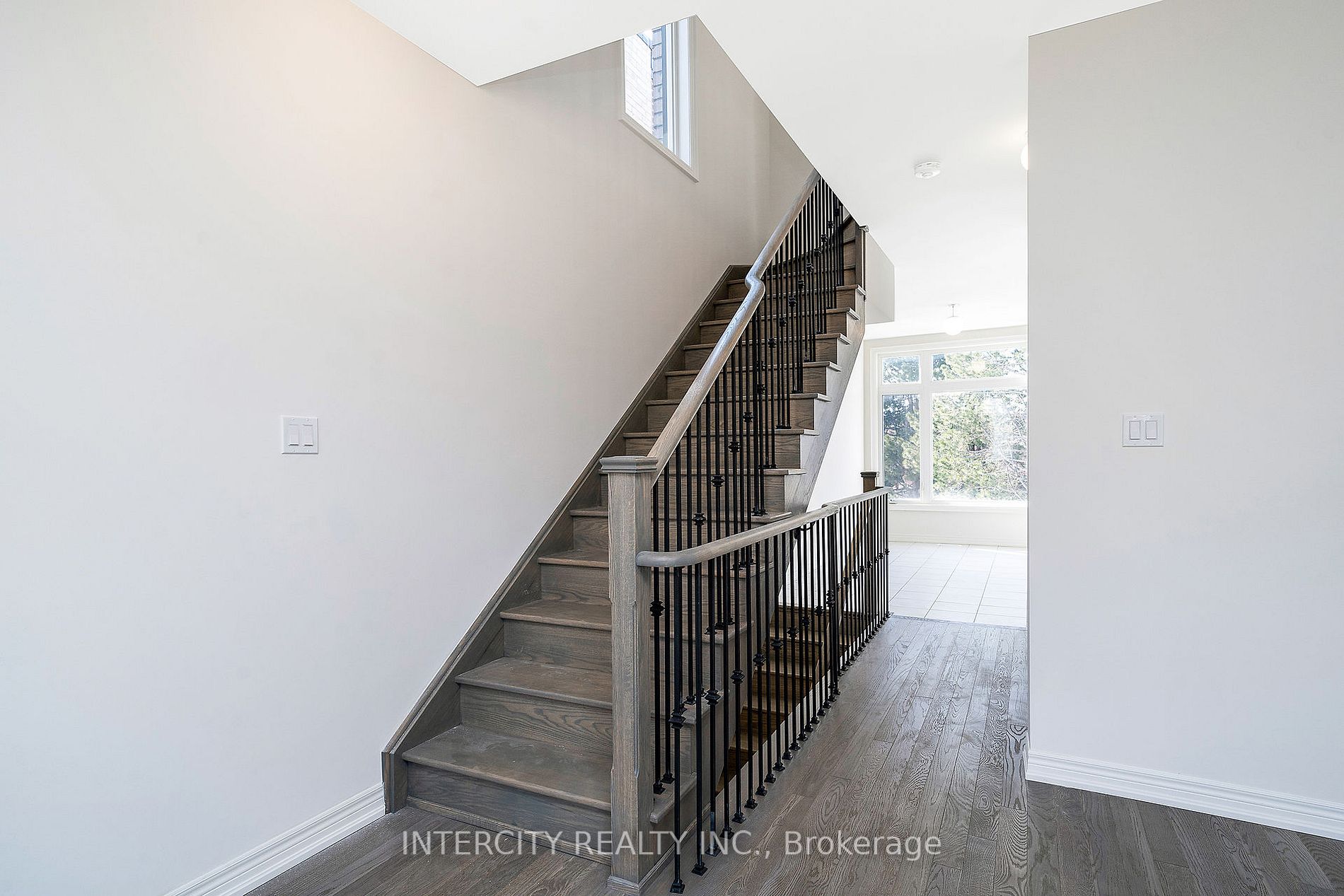 12 Queenpost Dr, #38