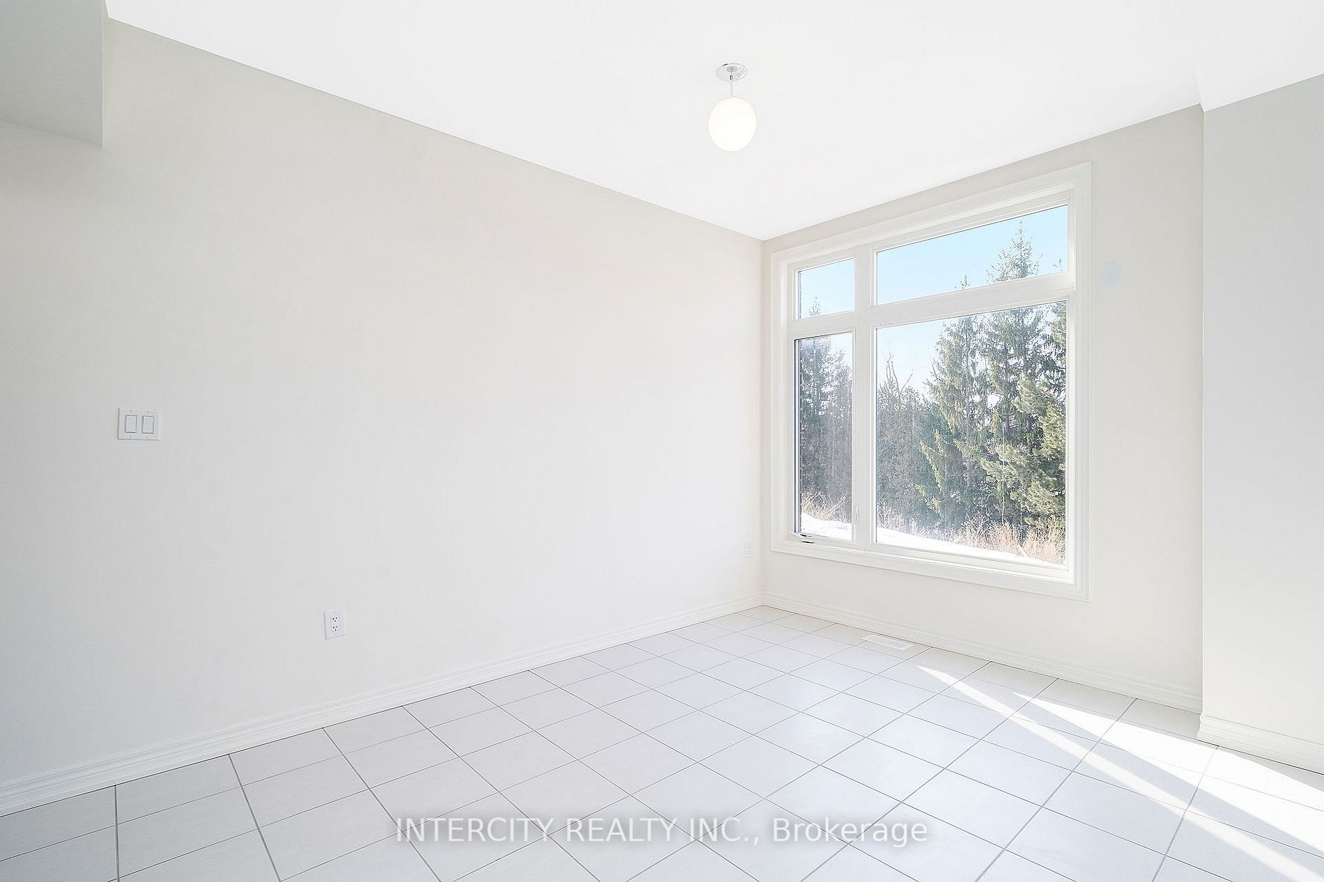 12 Queenpost Dr, #38