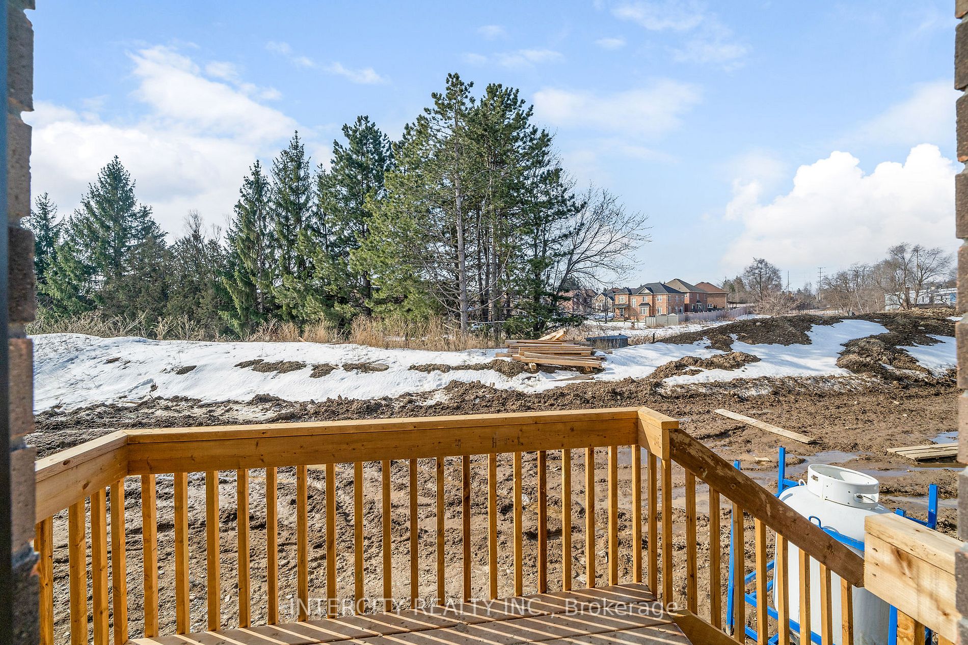 12 Queenpost Dr, #38