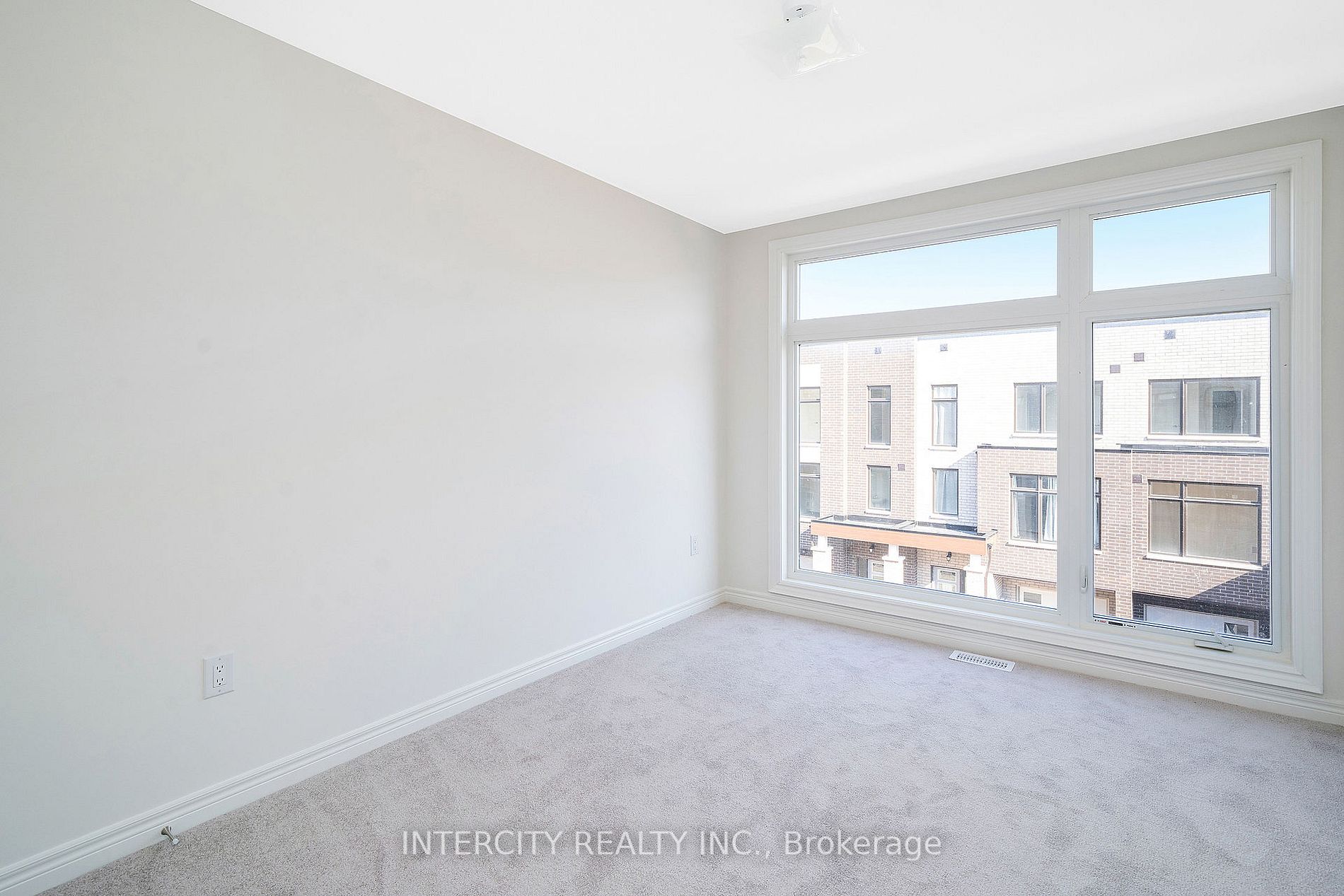12 Queenpost Dr, #38