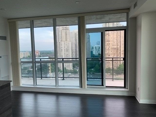75 Eglinton Avenue W, #1504