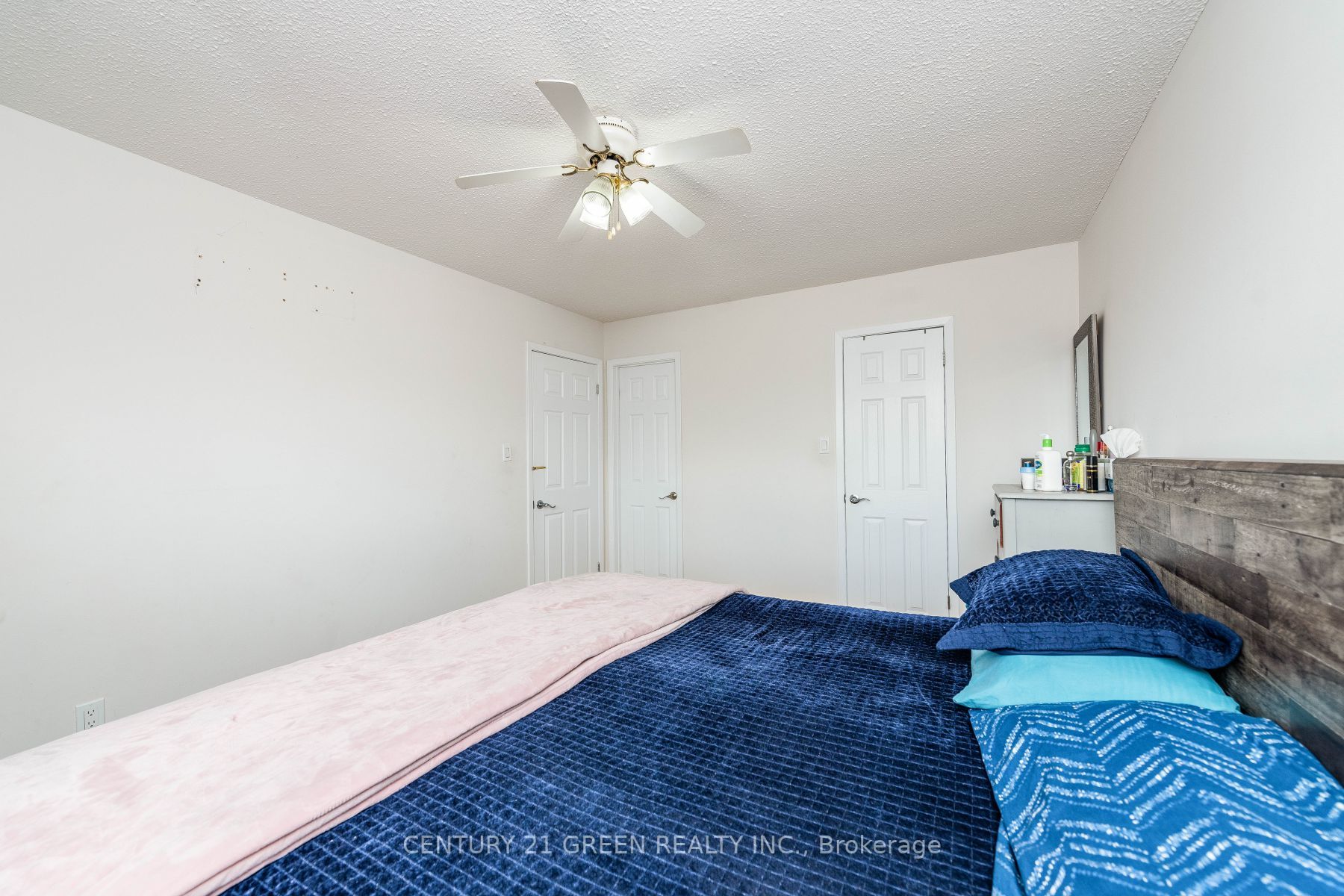 155 Kingswood Dr