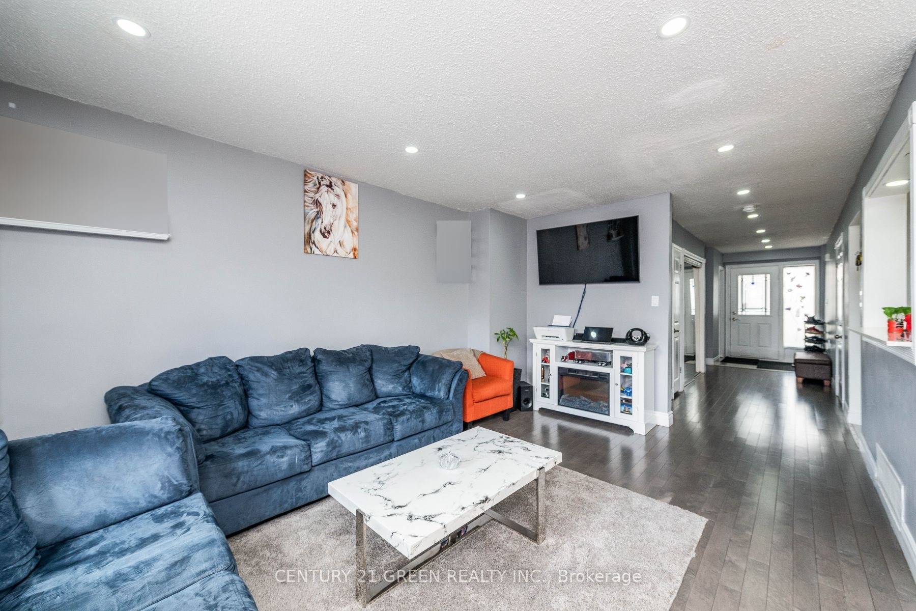 155 Kingswood Dr