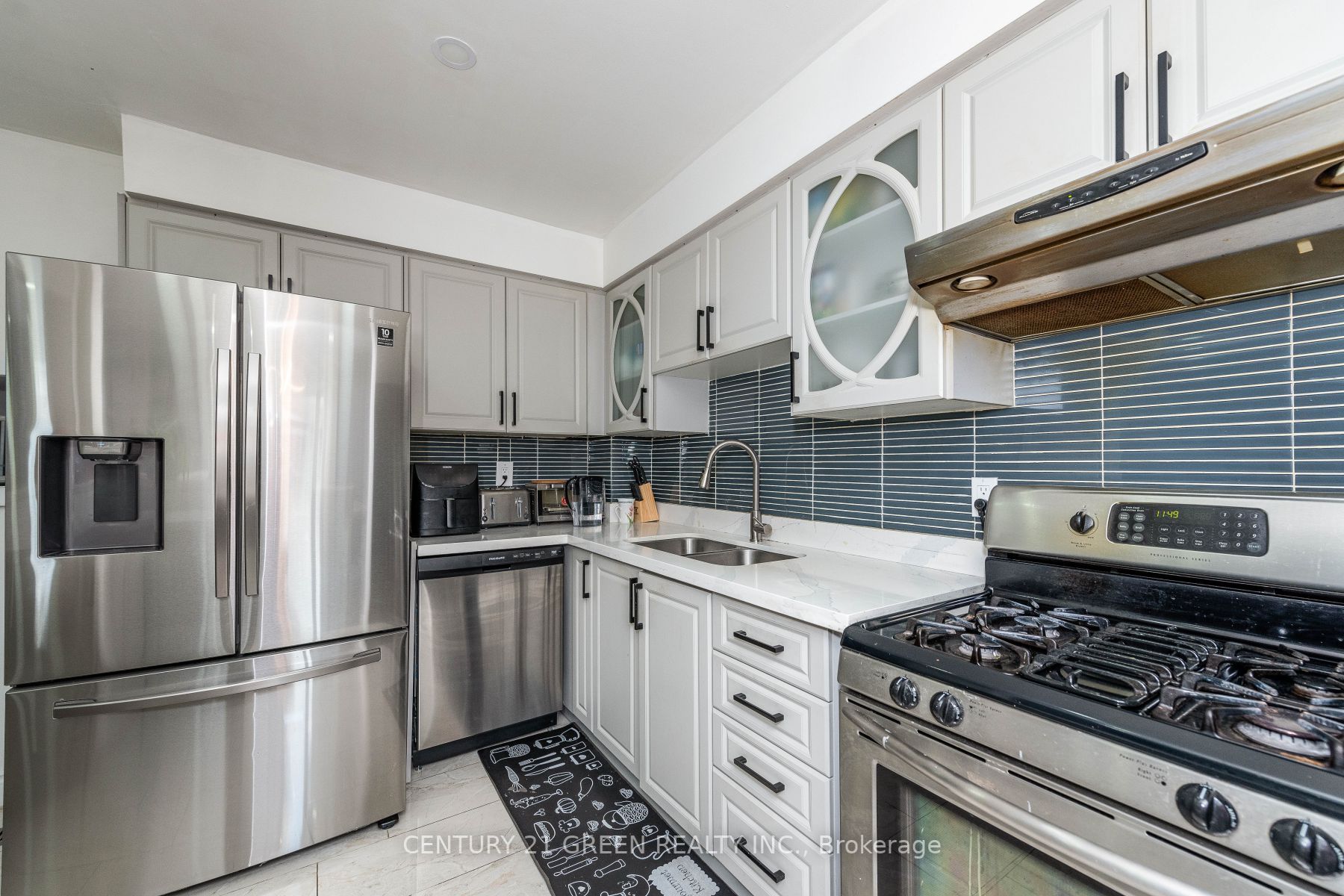 155 Kingswood Dr
