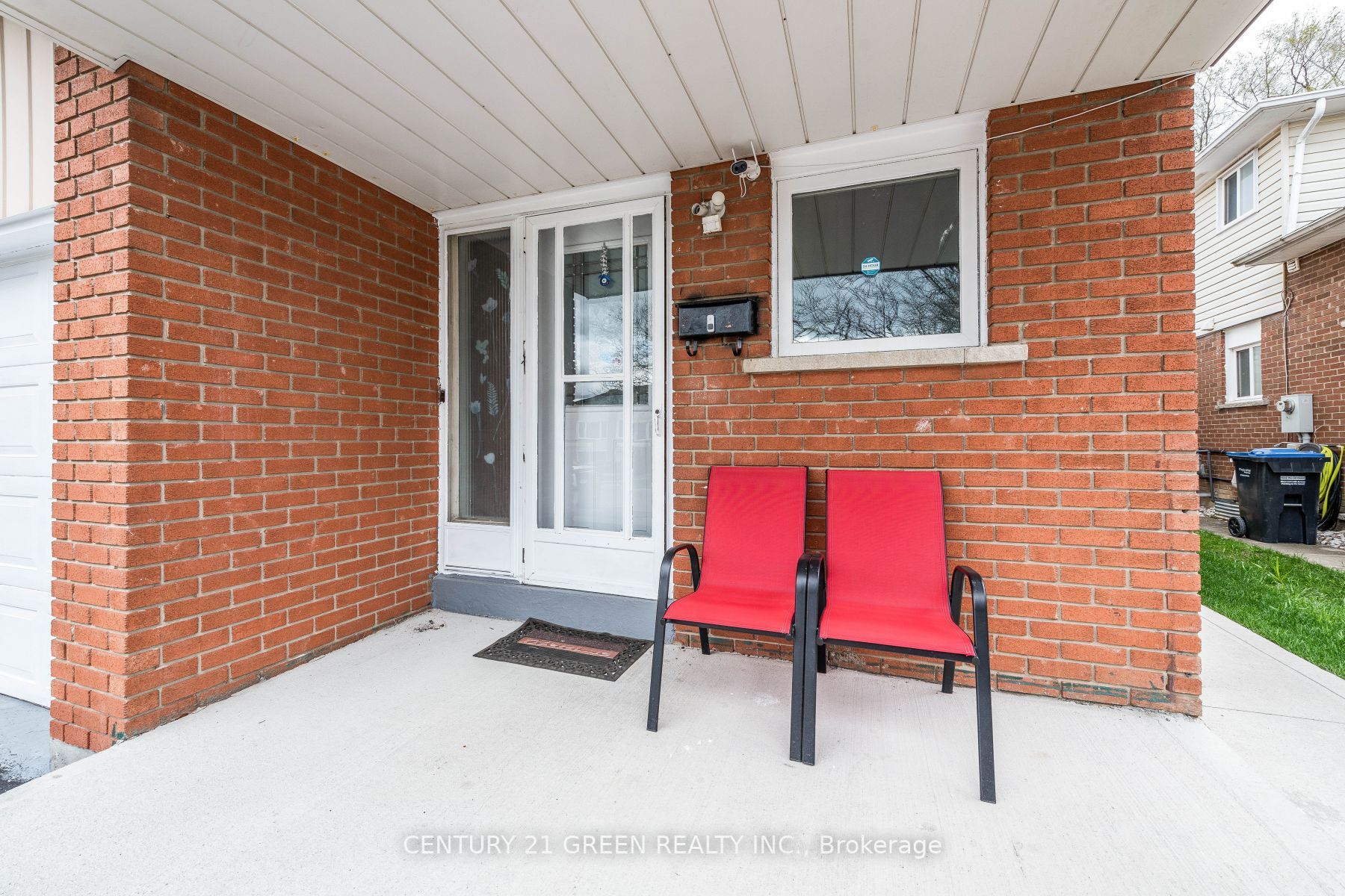 155 Kingswood Dr