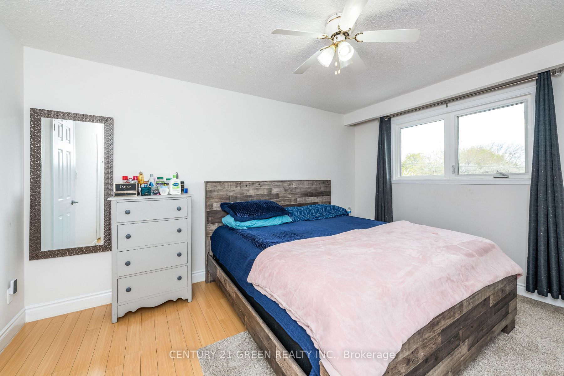 155 Kingswood Dr