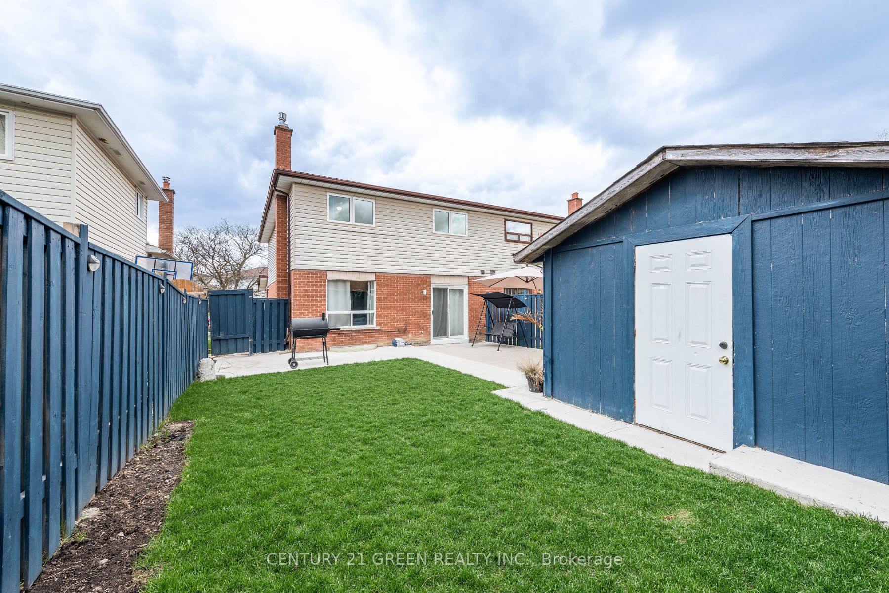 155 Kingswood Dr