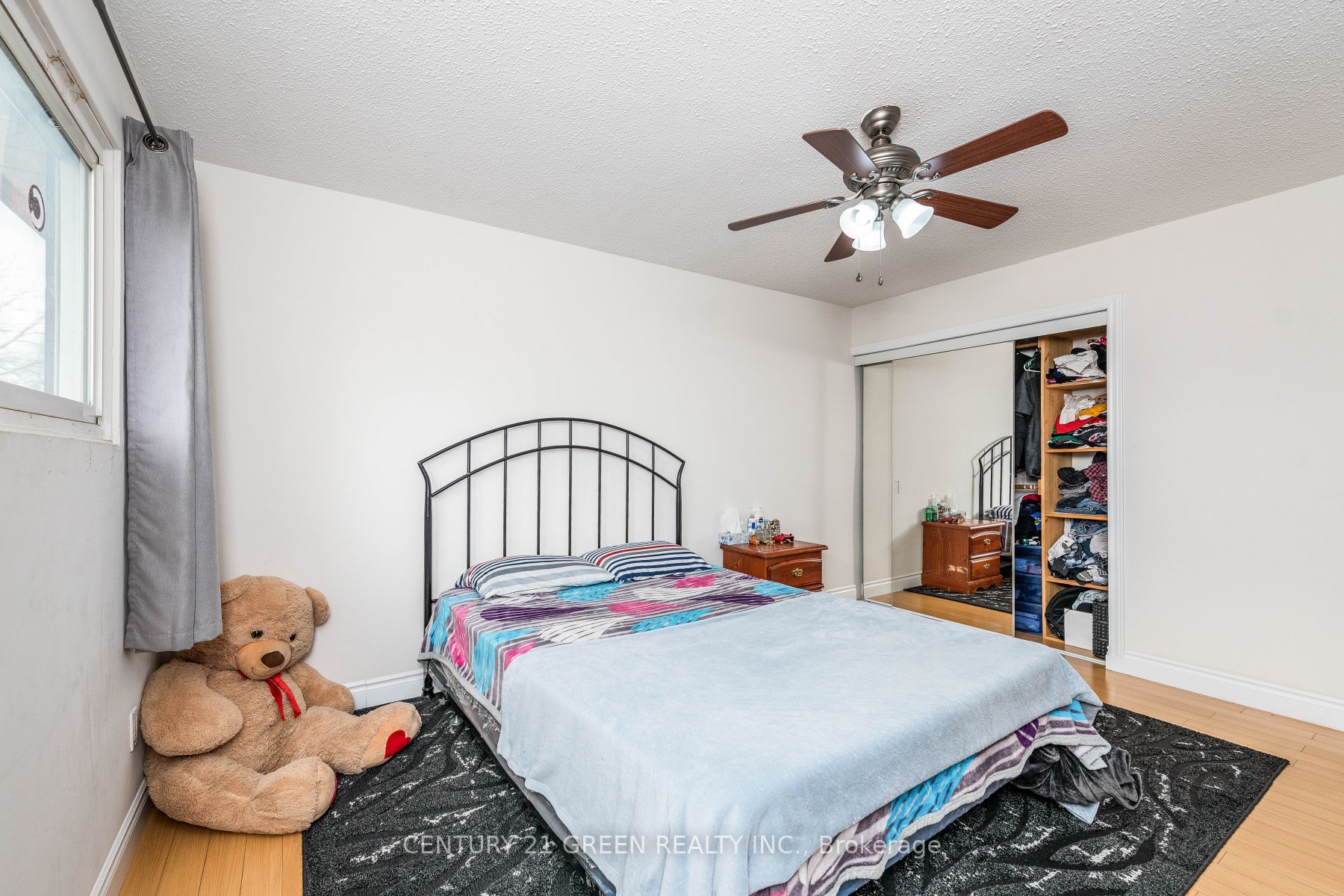 155 Kingswood Dr