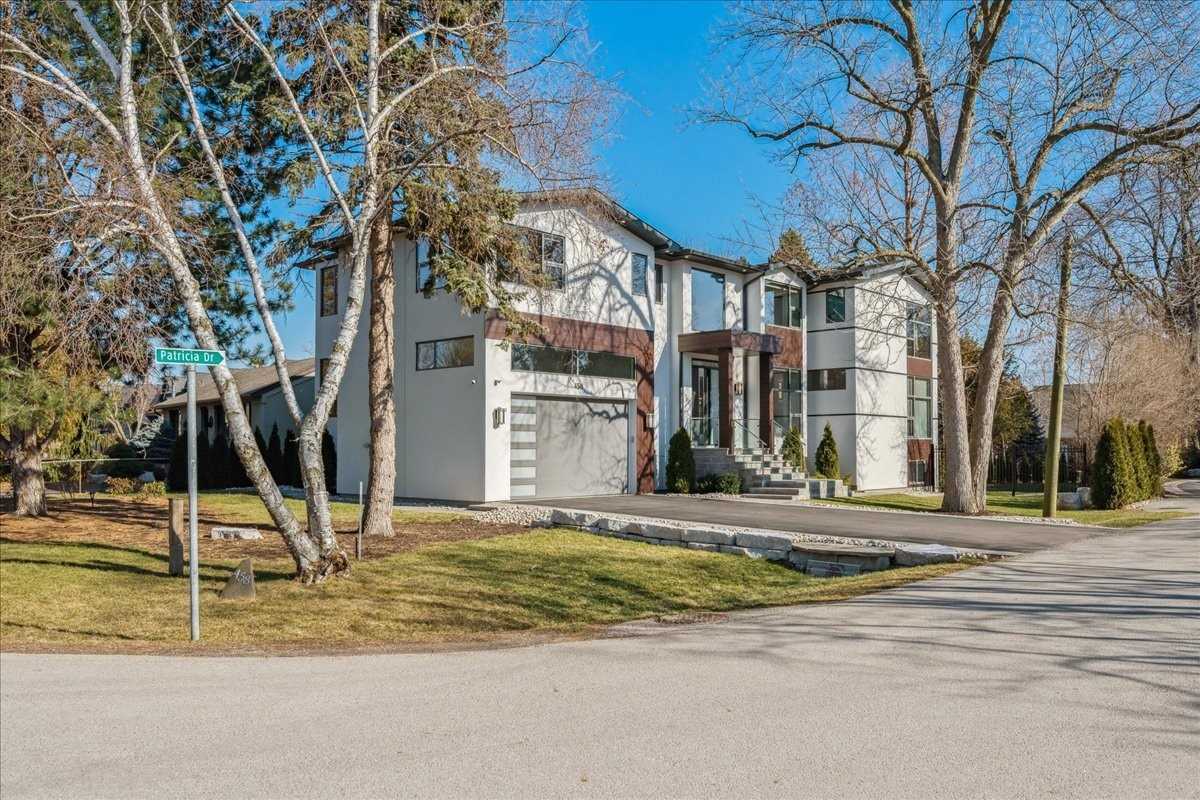 458 Jeanette Dr
