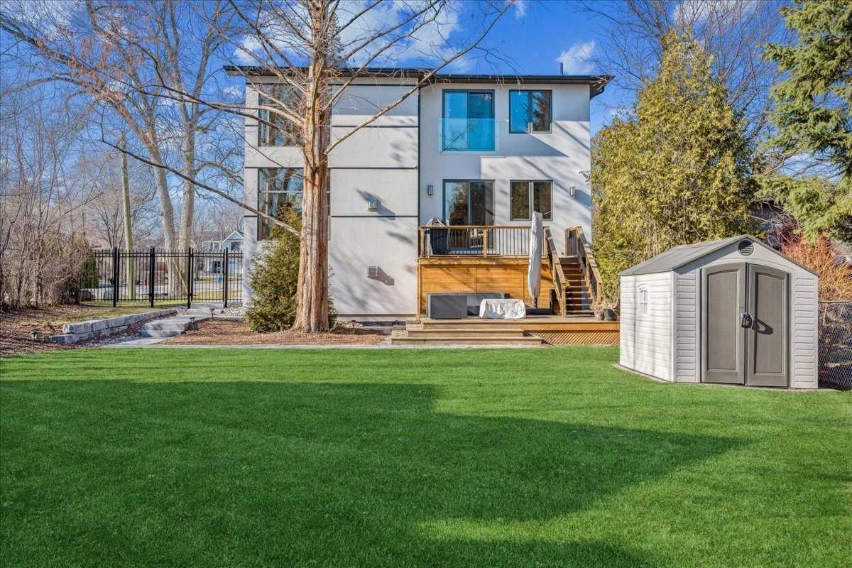 458 Jeanette Dr