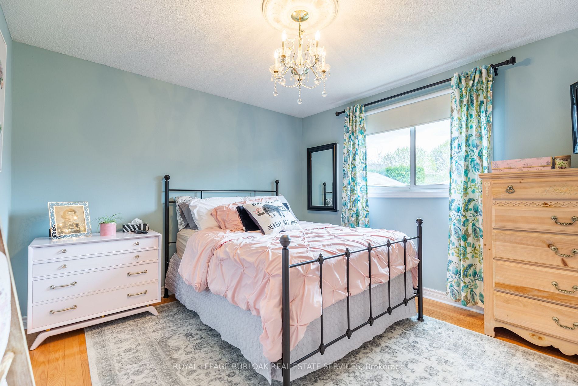 1141 Dowland Crescent